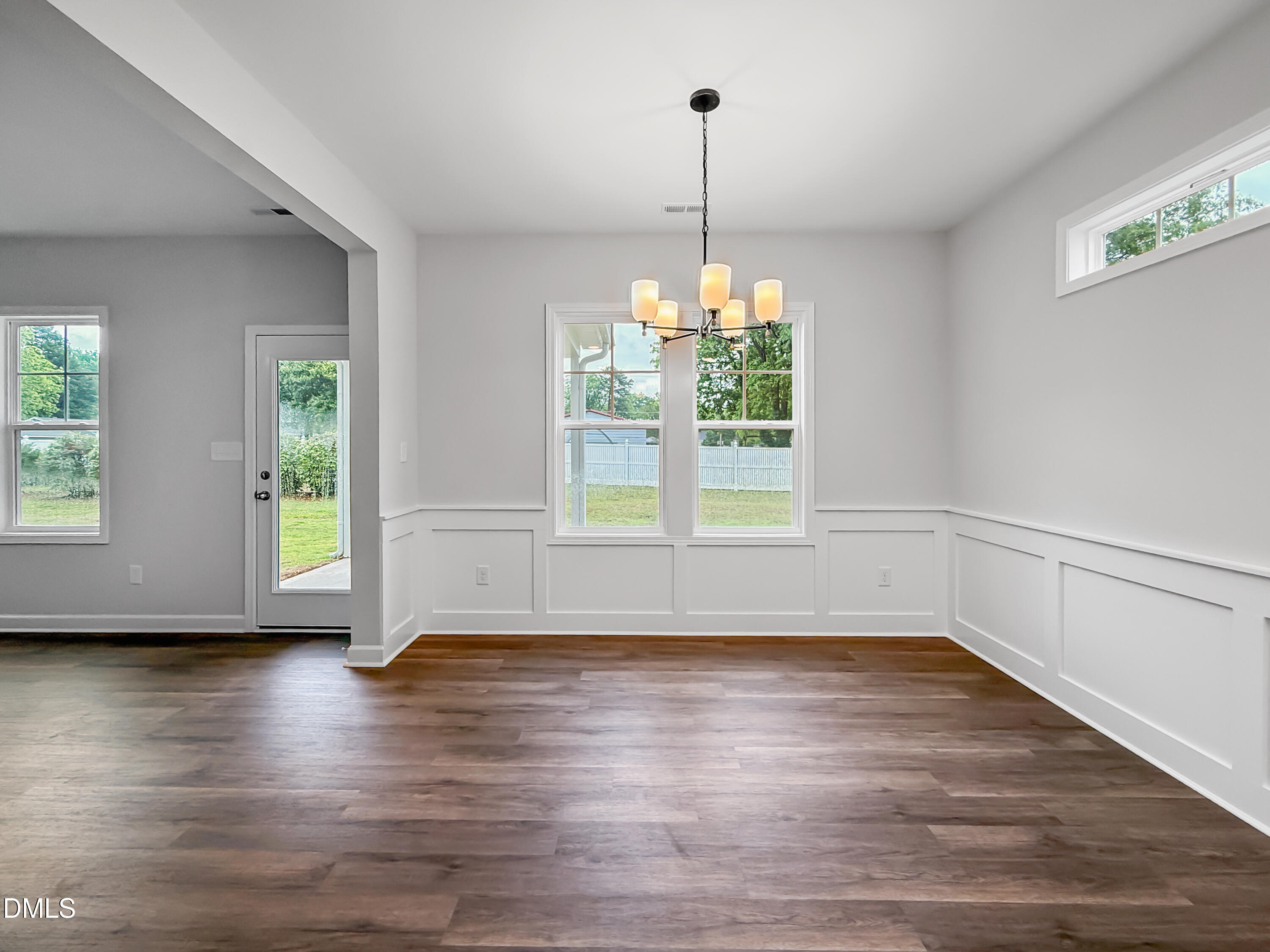 205 4th Street Property Photo 5
