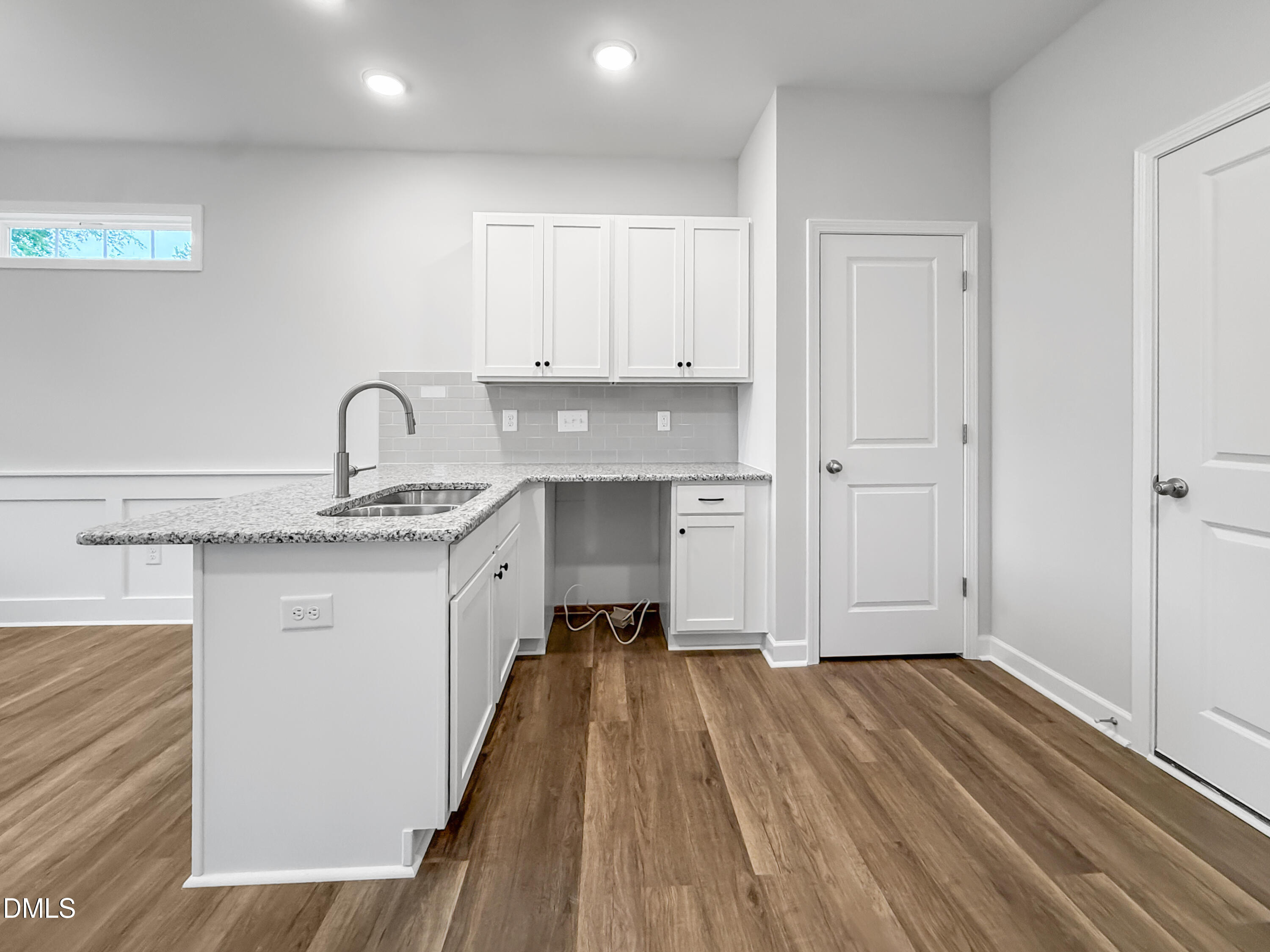 205 4th Street Property Photo 11