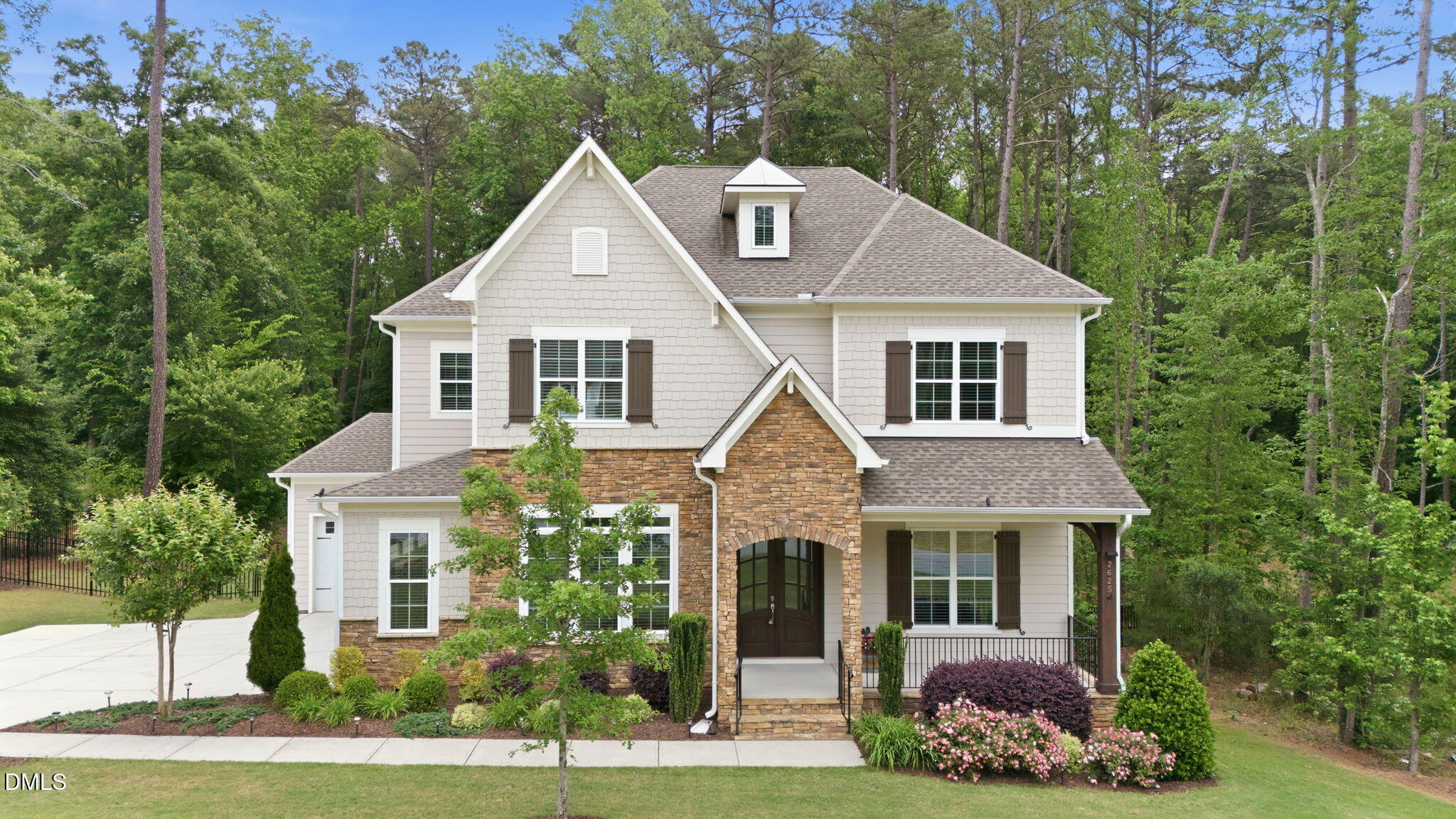 2625 Derby Glen Way