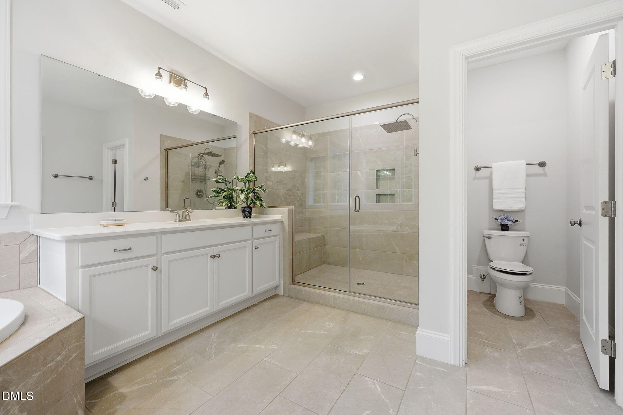 2625 Derby Glen Way Property Photo 36
