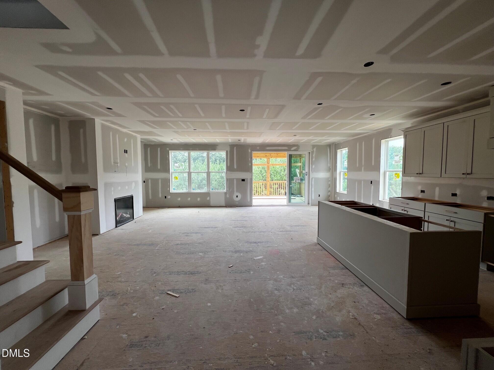 6055 Scalybark Road Property Photo 3