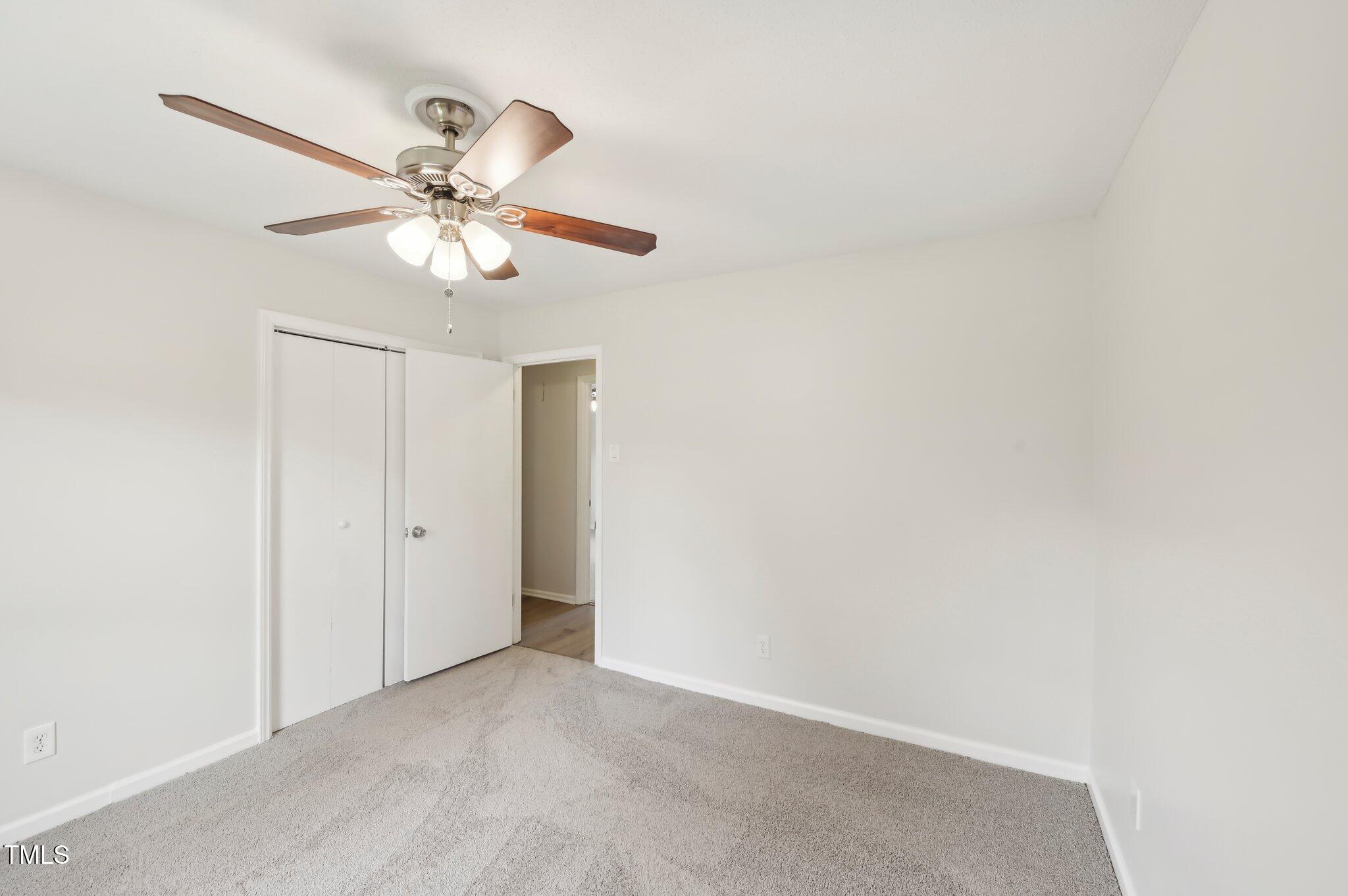 2606 Newquay Street Property Photo 12