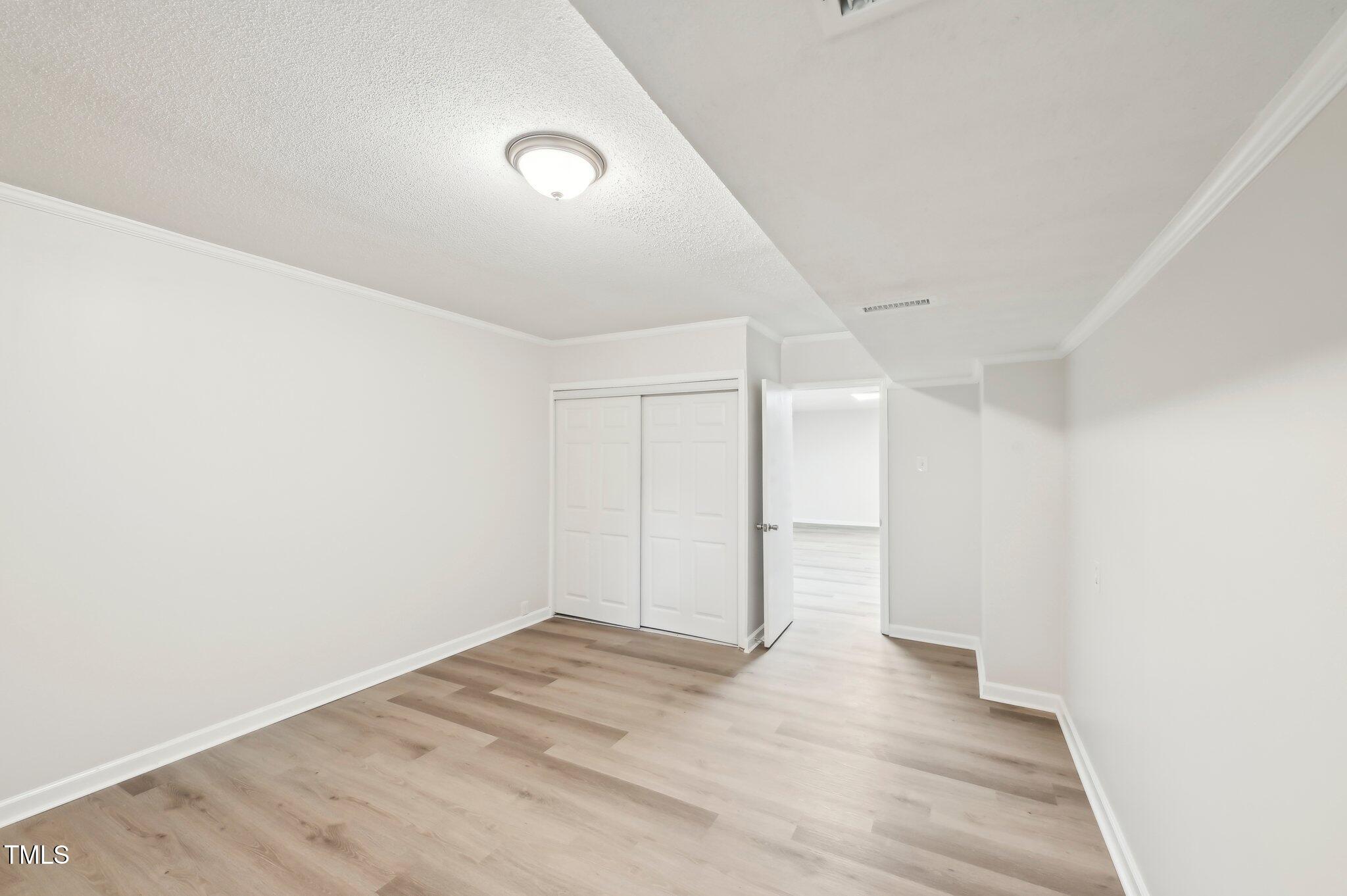 2606 Newquay Street Property Photo 14
