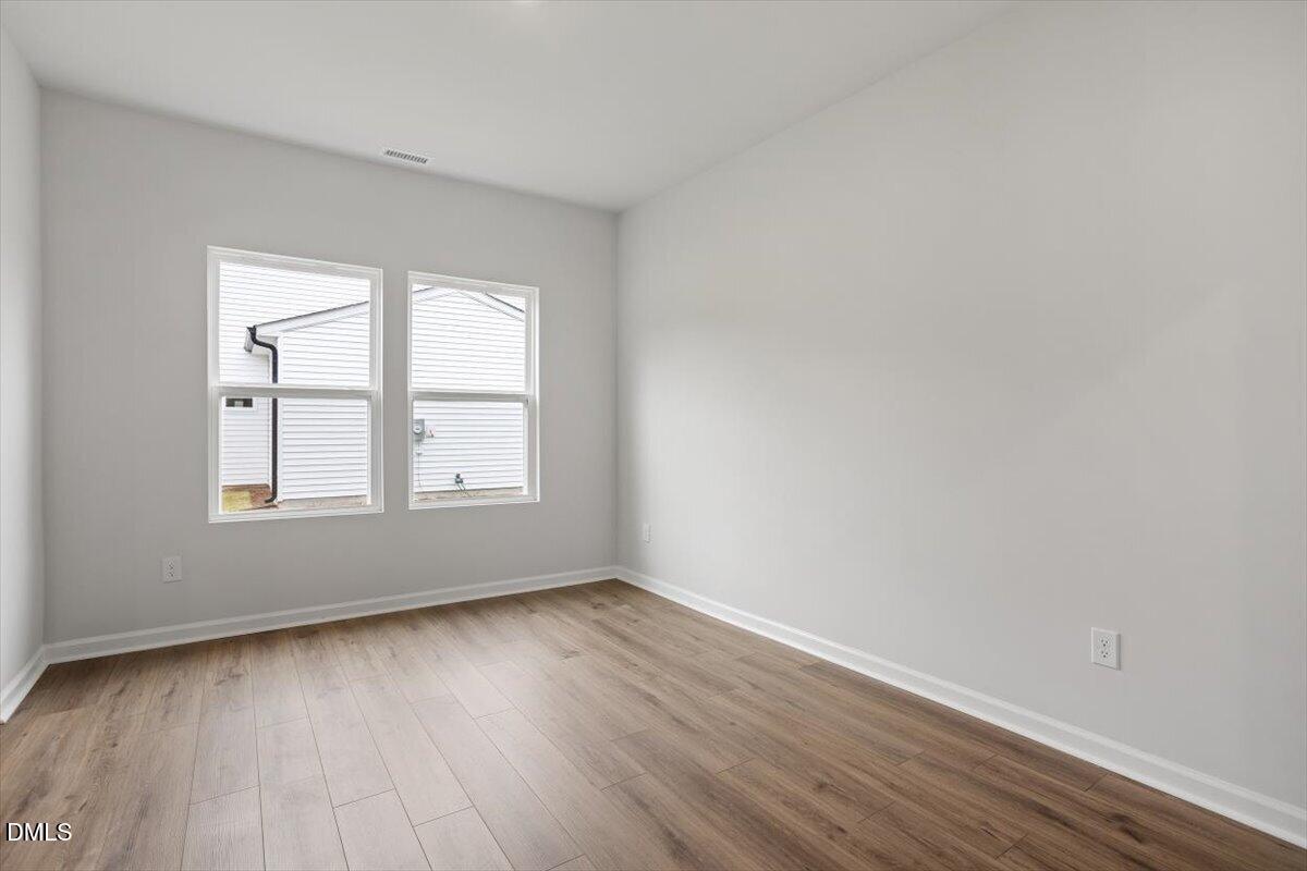 140 Buckthorn Drive Property Photo 3