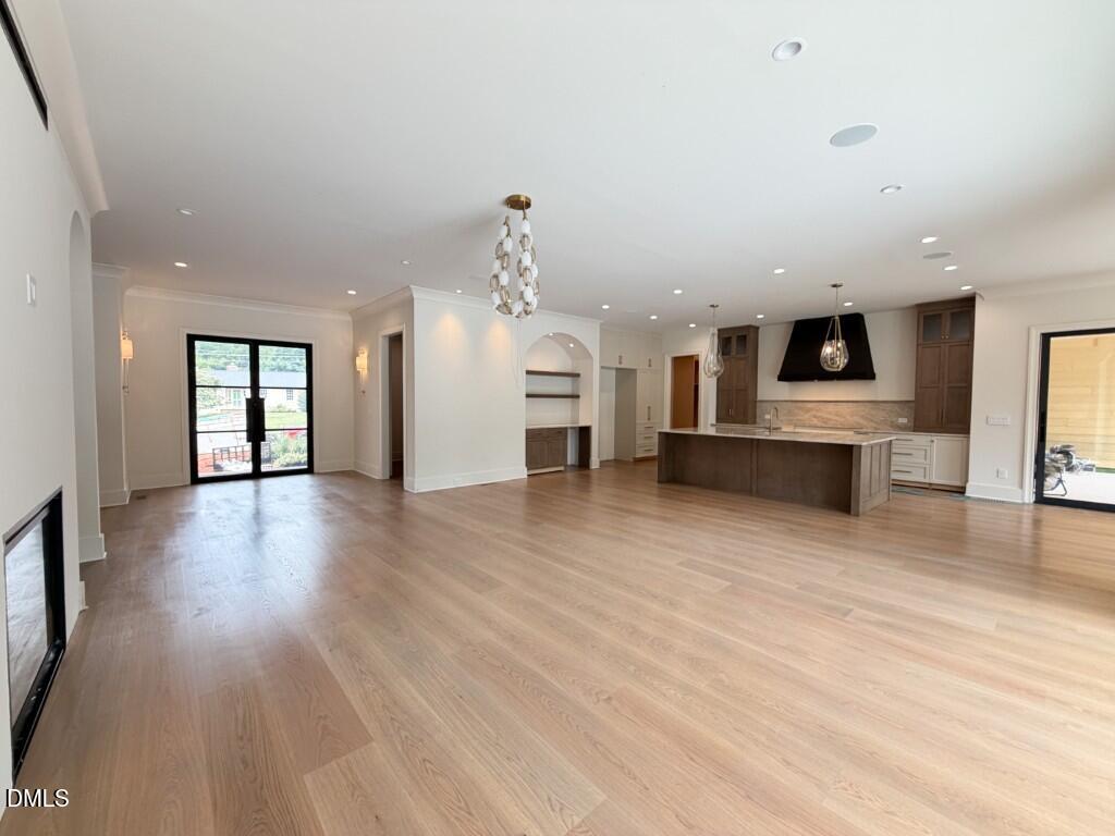 1221 Gunnison Place Property Photo 8