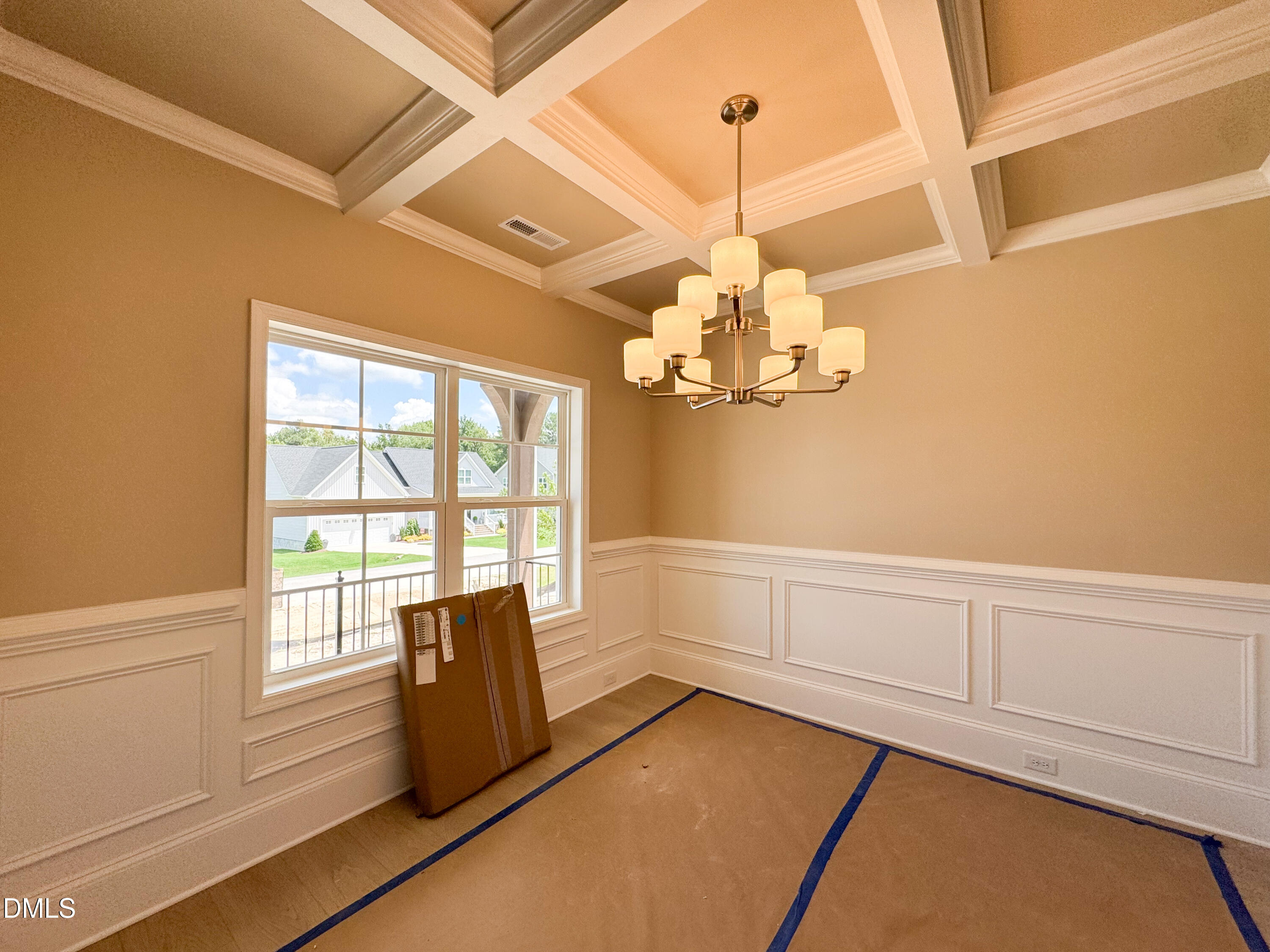 45 Diamond Creek Drive Property Photo 5