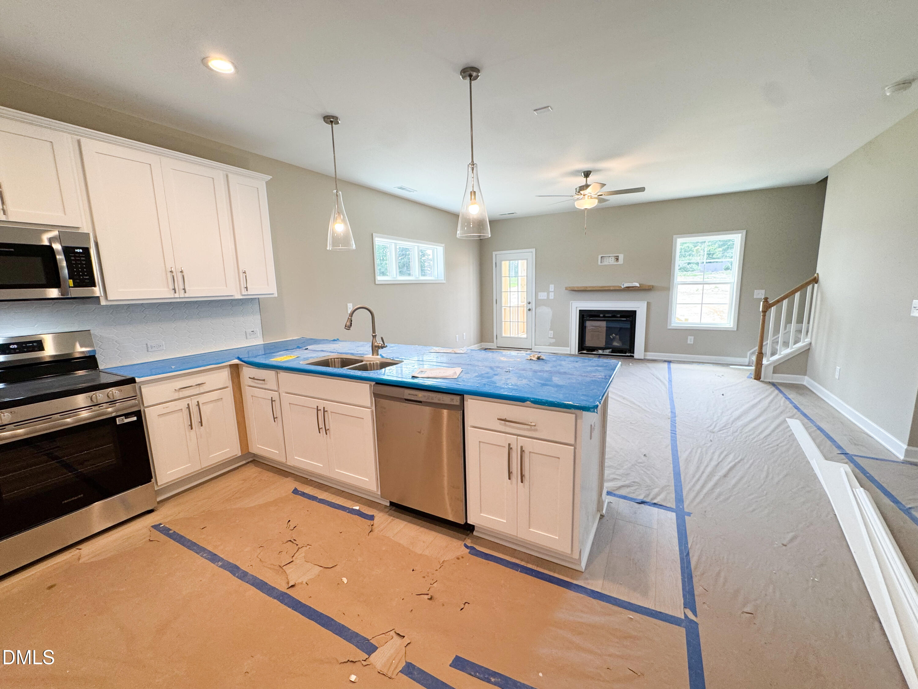 45 Diamond Creek Drive Property Photo 8