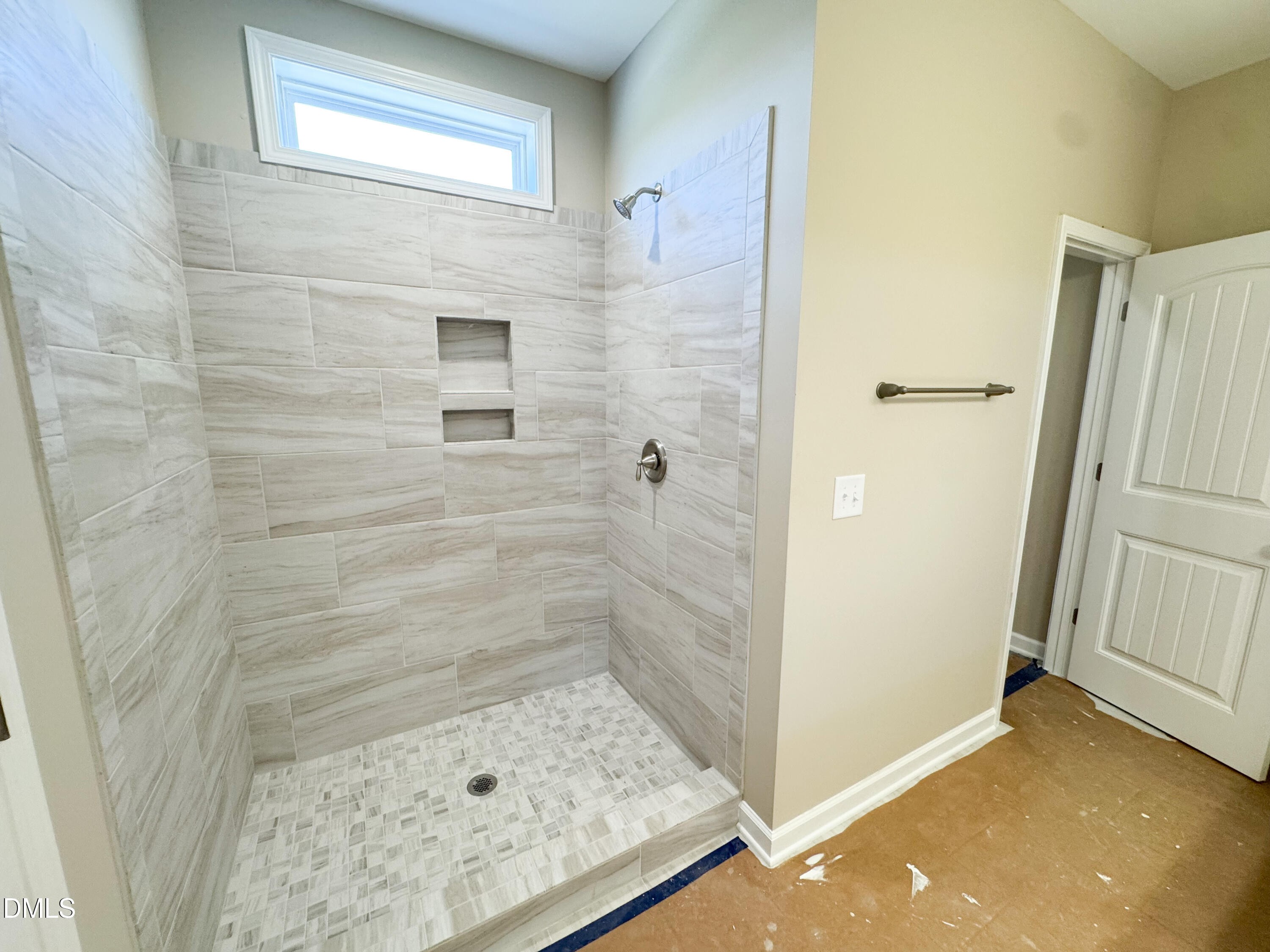 45 Diamond Creek Drive Property Photo 11