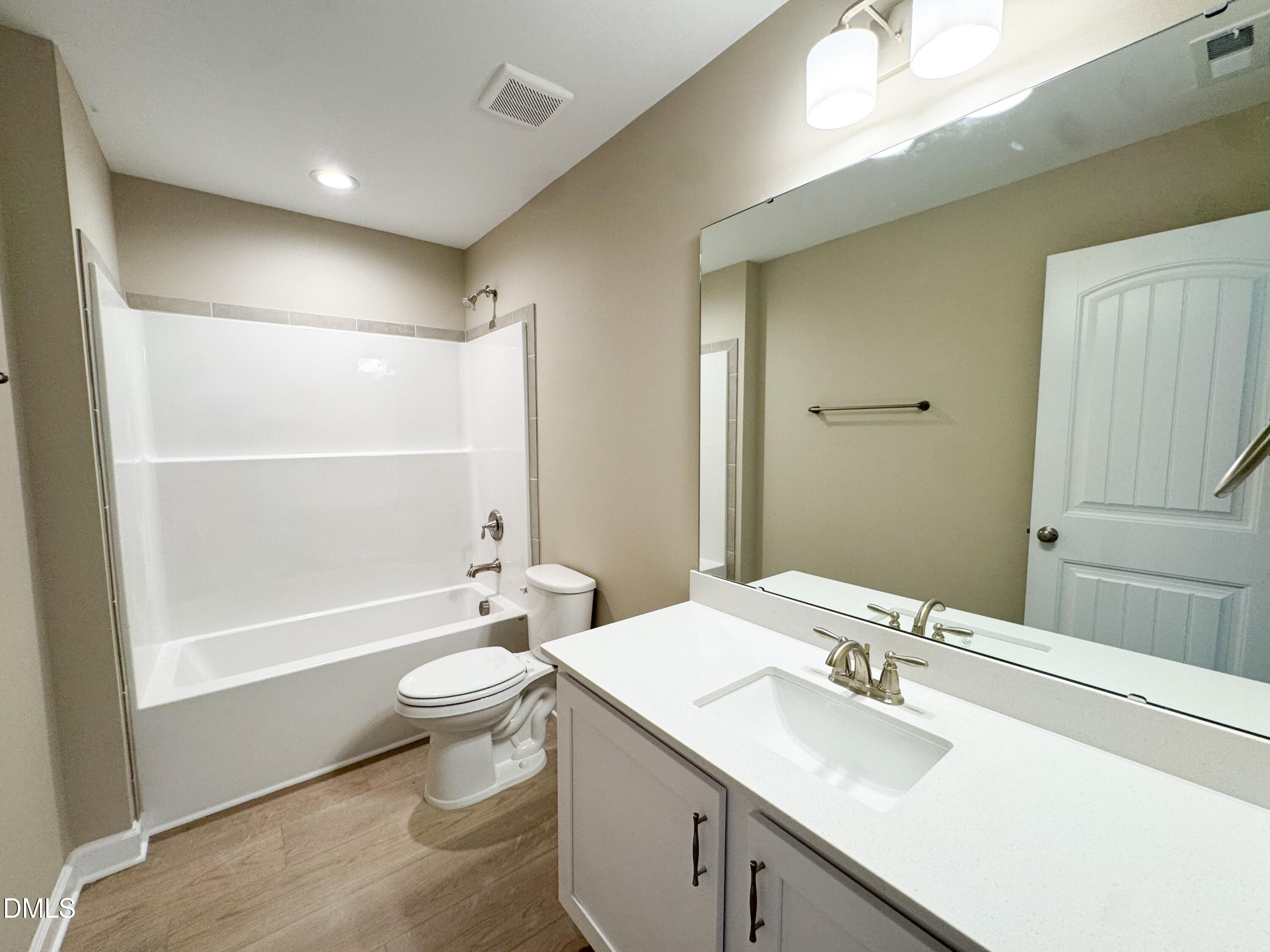 45 Diamond Creek Drive Property Photo 14