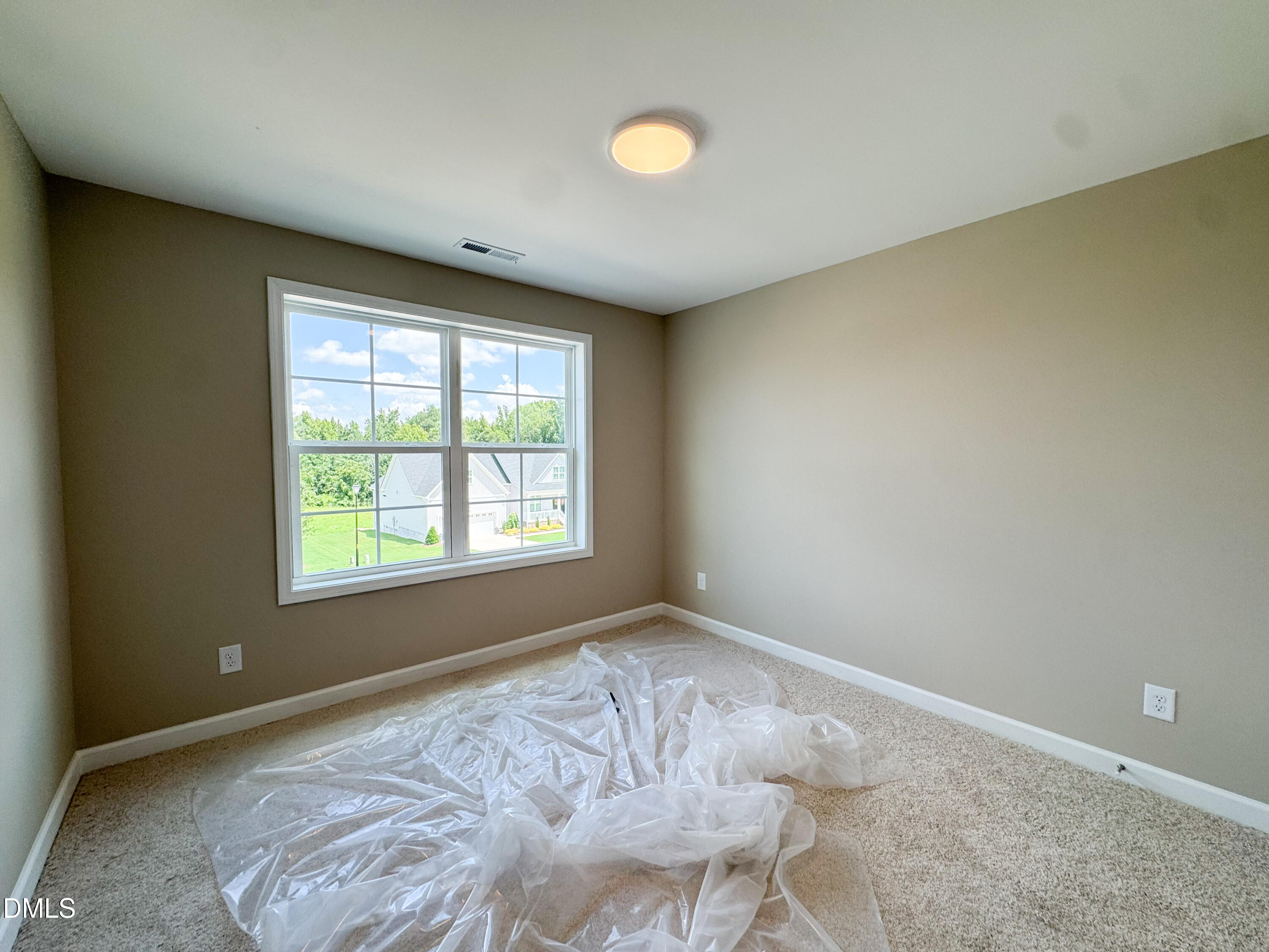 45 Diamond Creek Drive Property Photo 15