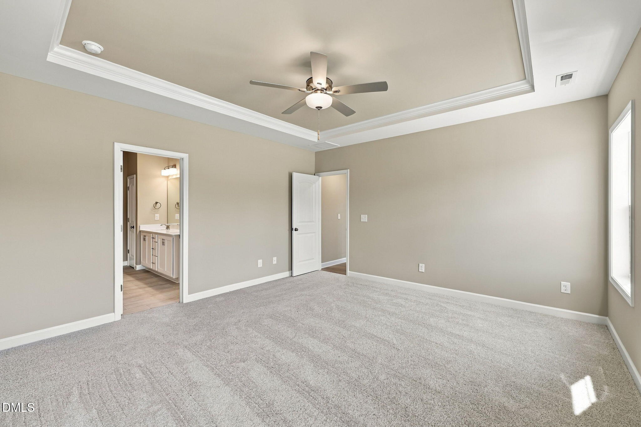 45 Diamond Creek Drive Property Photo 18