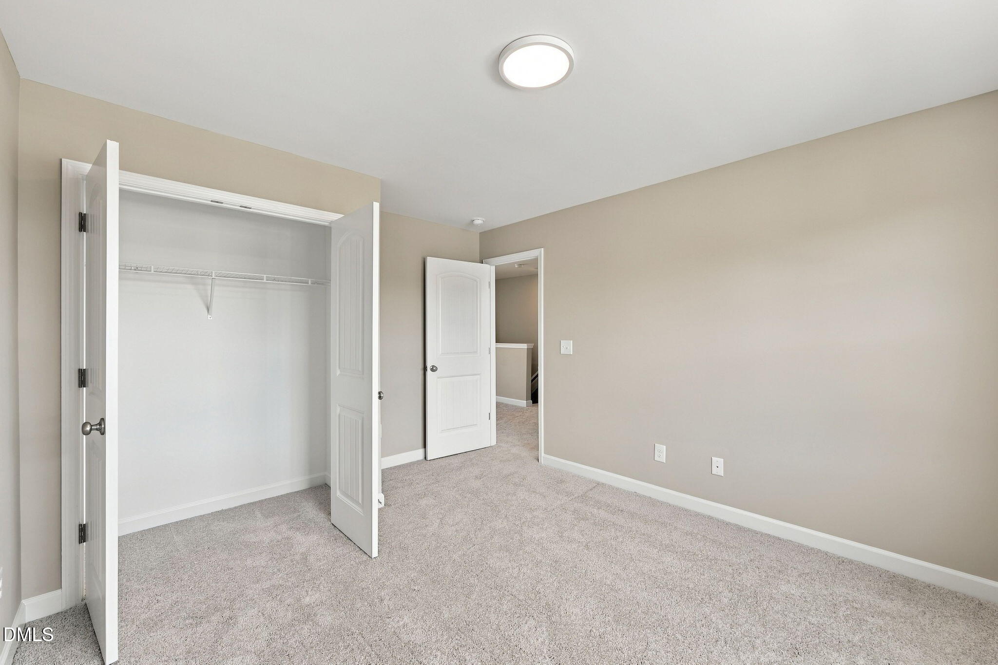 45 Diamond Creek Drive Property Photo 25