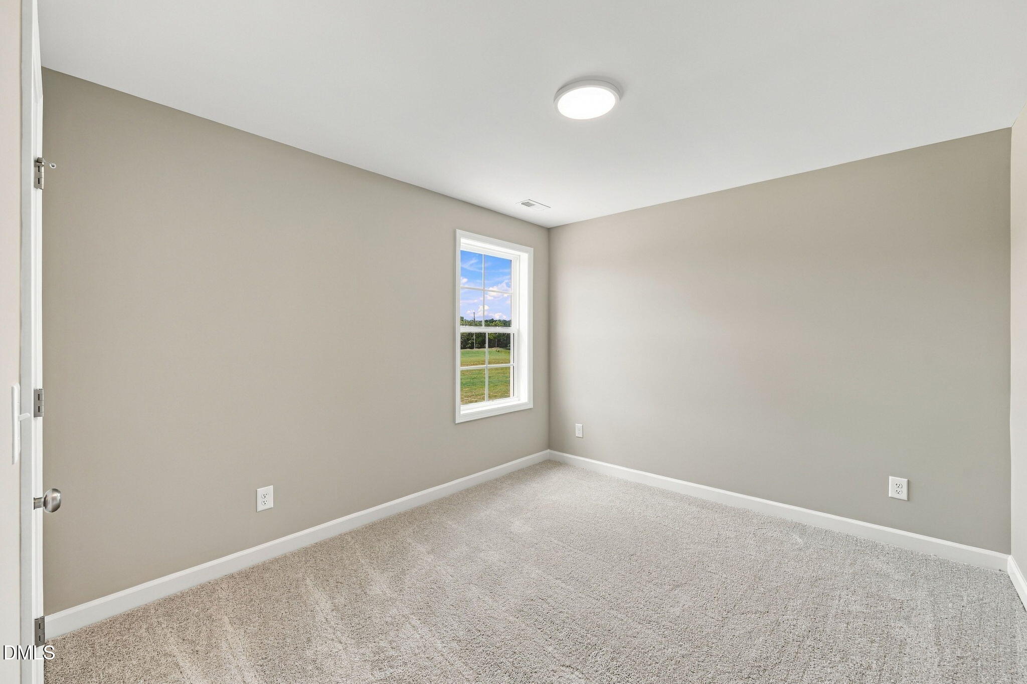 45 Diamond Creek Drive Property Photo 30