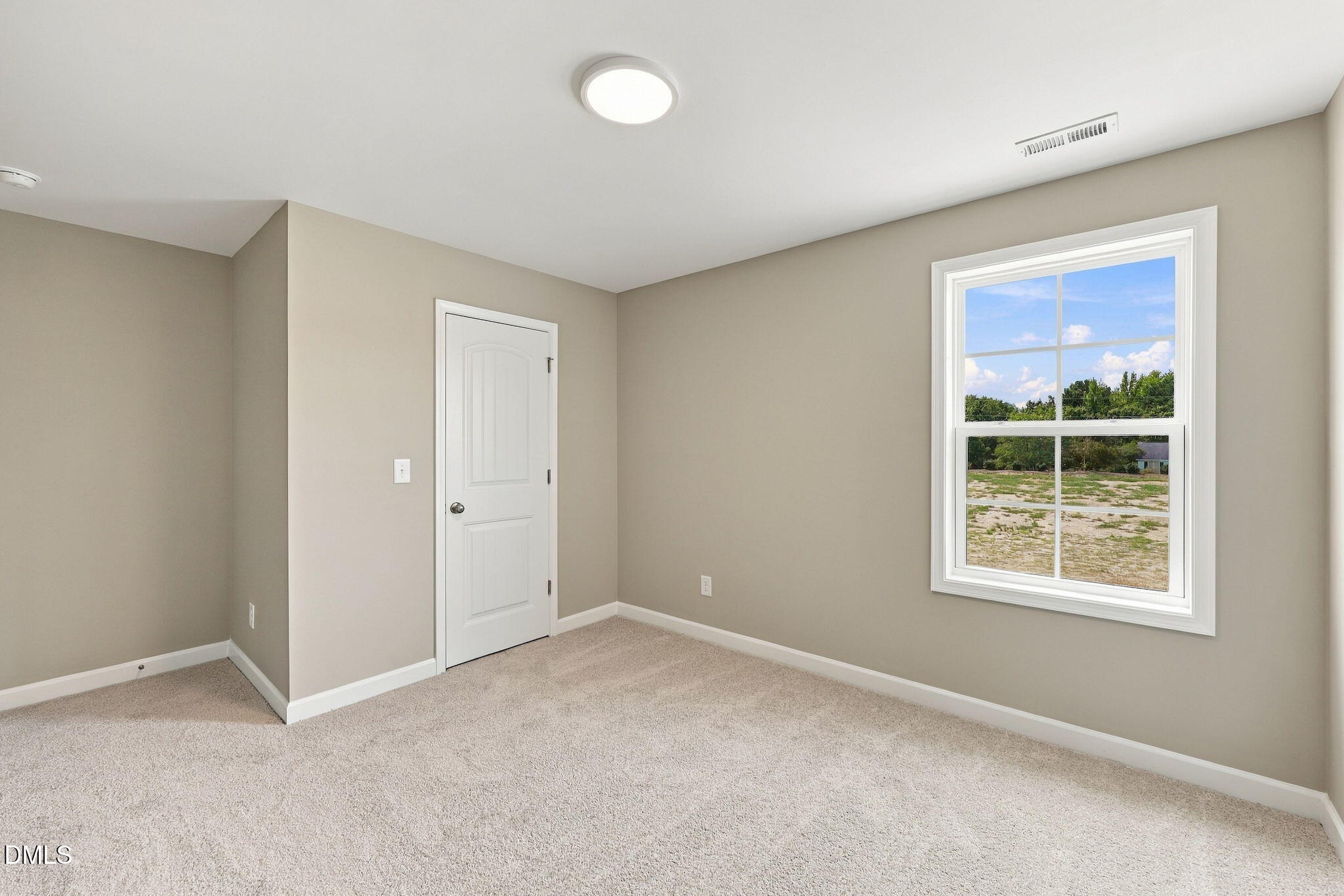 45 Diamond Creek Drive Property Photo 31