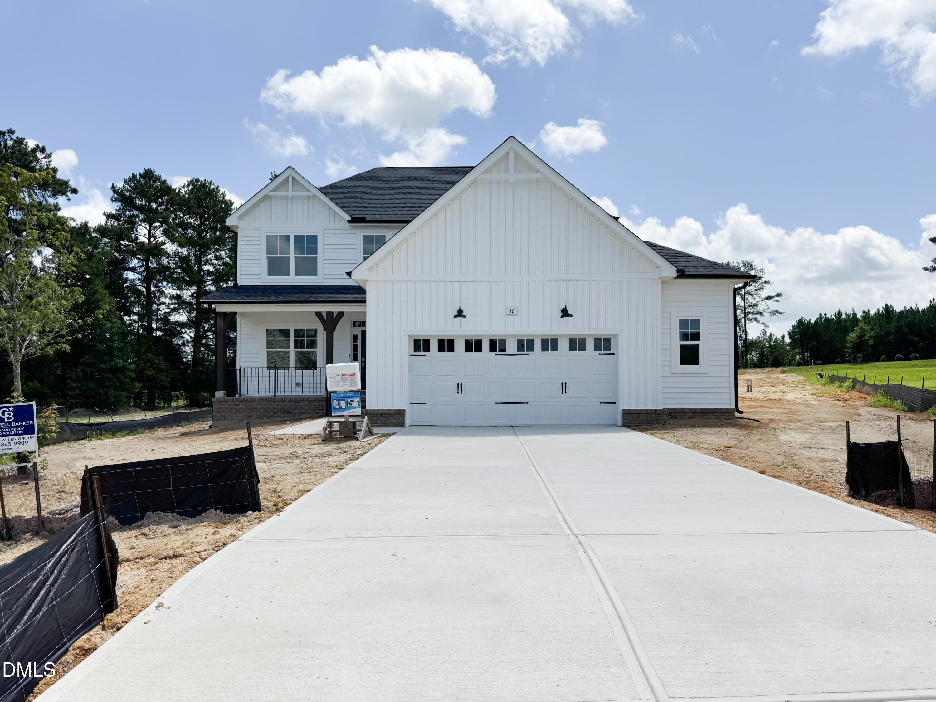 10 Diamond Creek Drive Property Photo 1