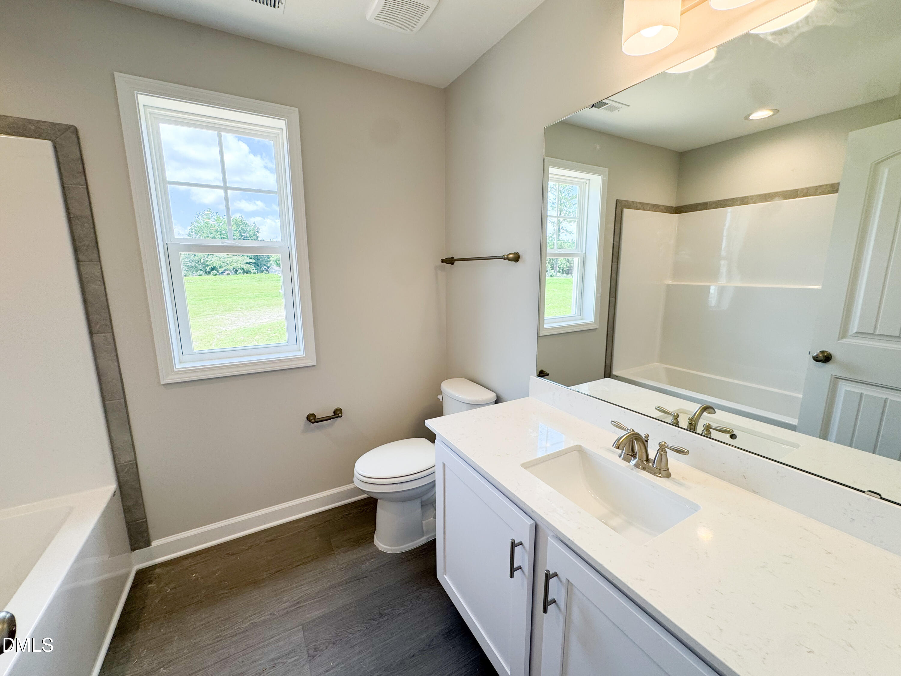 10 Diamond Creek Drive Property Photo 17
