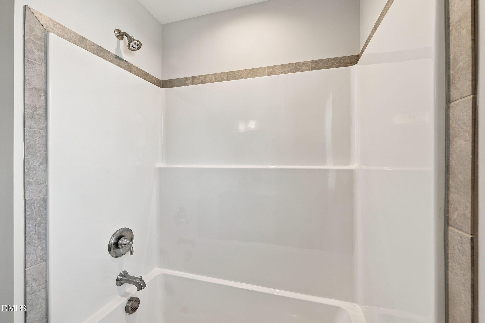 10 Diamond Creek Drive Property Photo 27