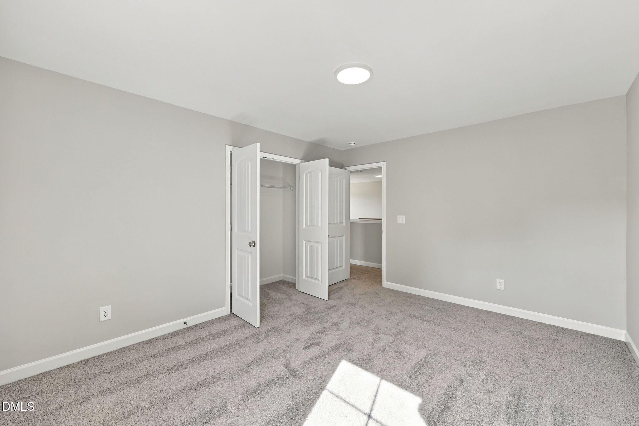 10 Diamond Creek Drive Property Photo 29
