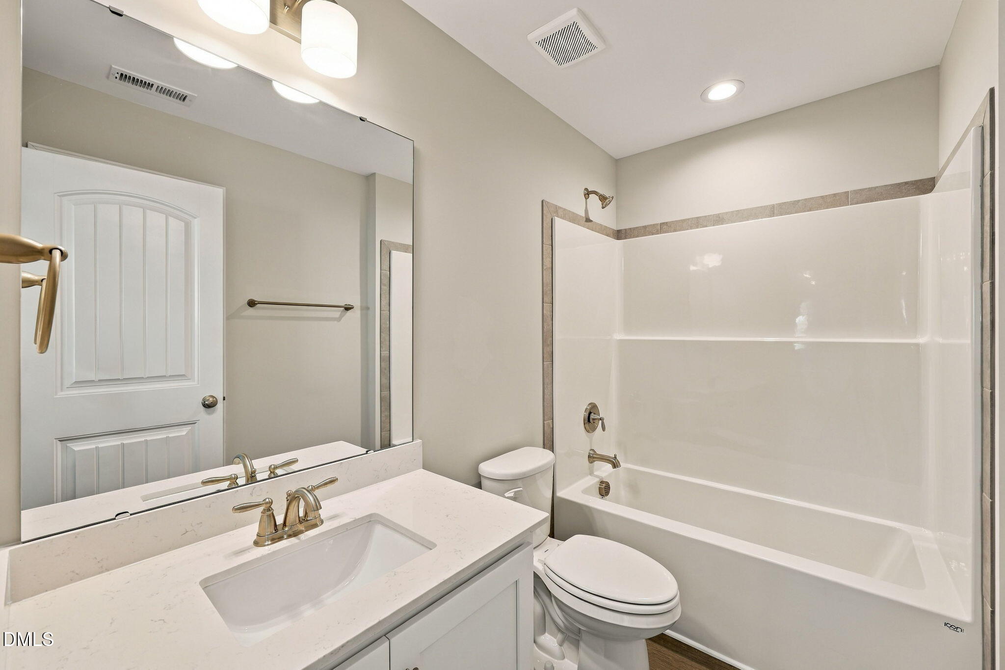 10 Diamond Creek Drive Property Photo 30