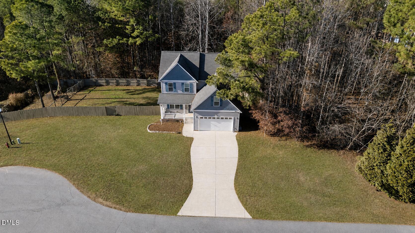 94 Diamond Creek Drive Property Photo 3