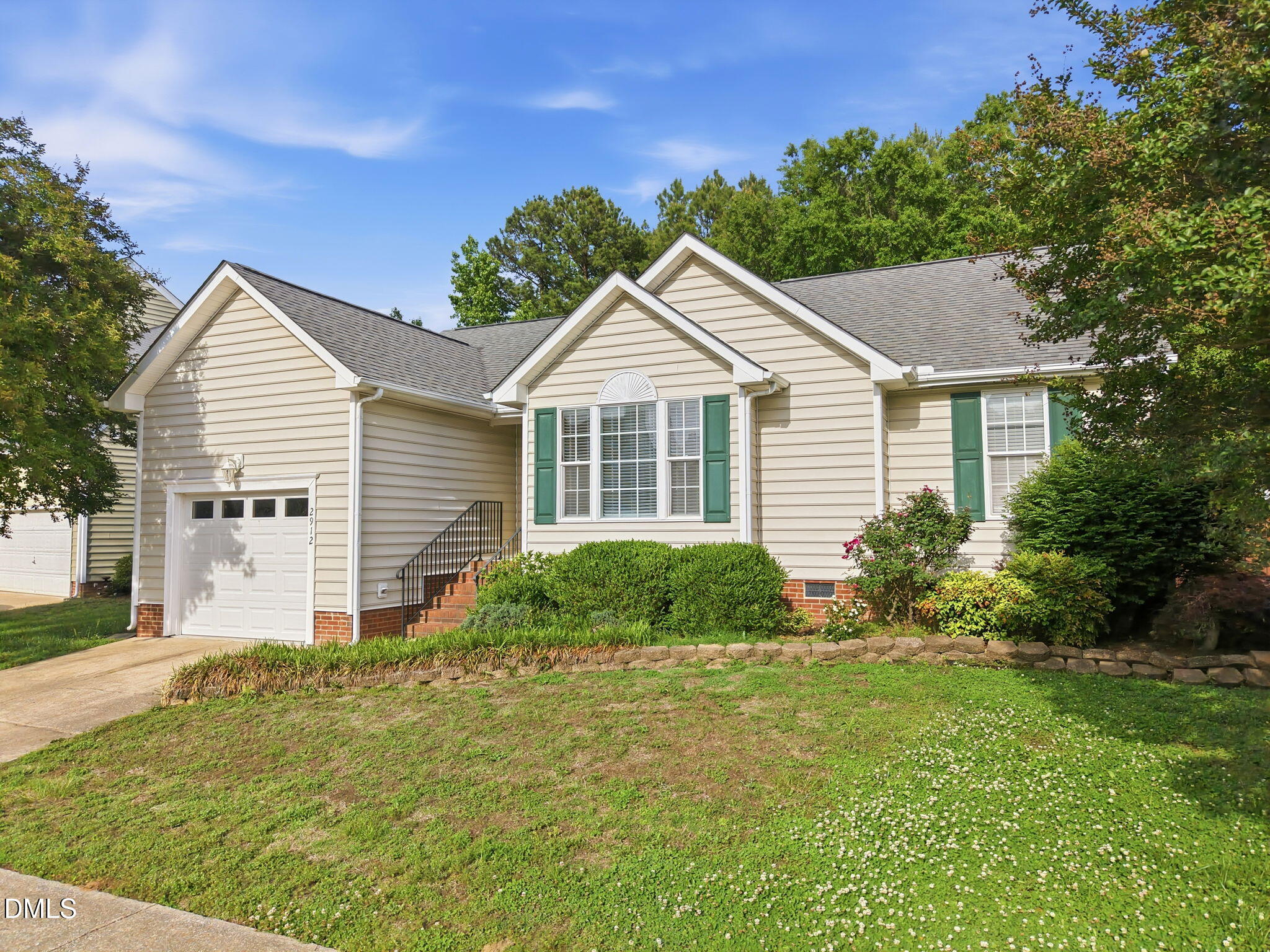 2912 Sedgefield Pines Lane Property Photo 3