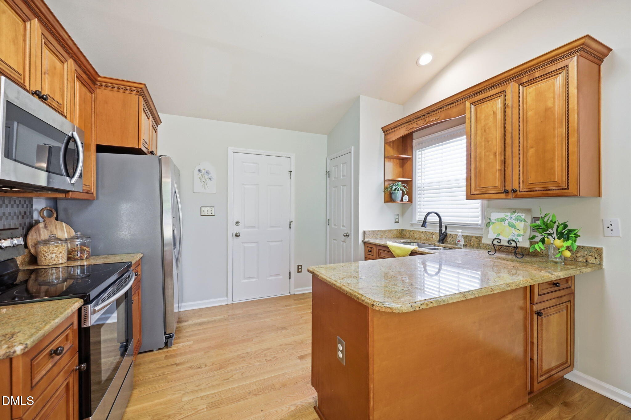 2912 Sedgefield Pines Lane Property Photo 11