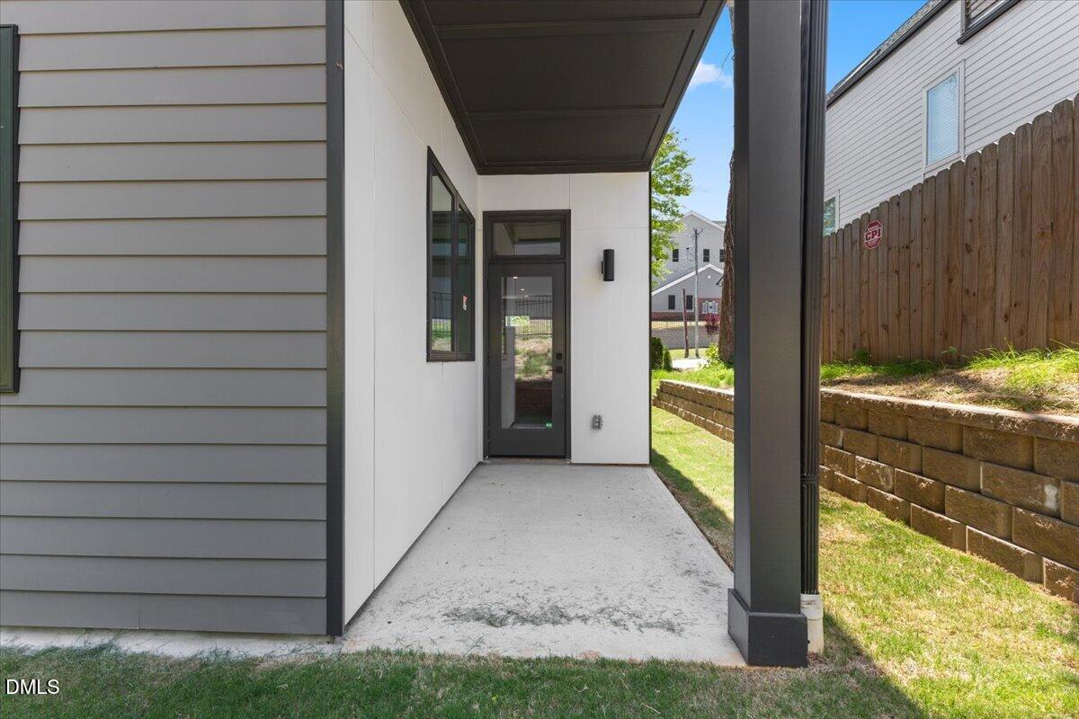 541 Bragg Street Property Photo 27