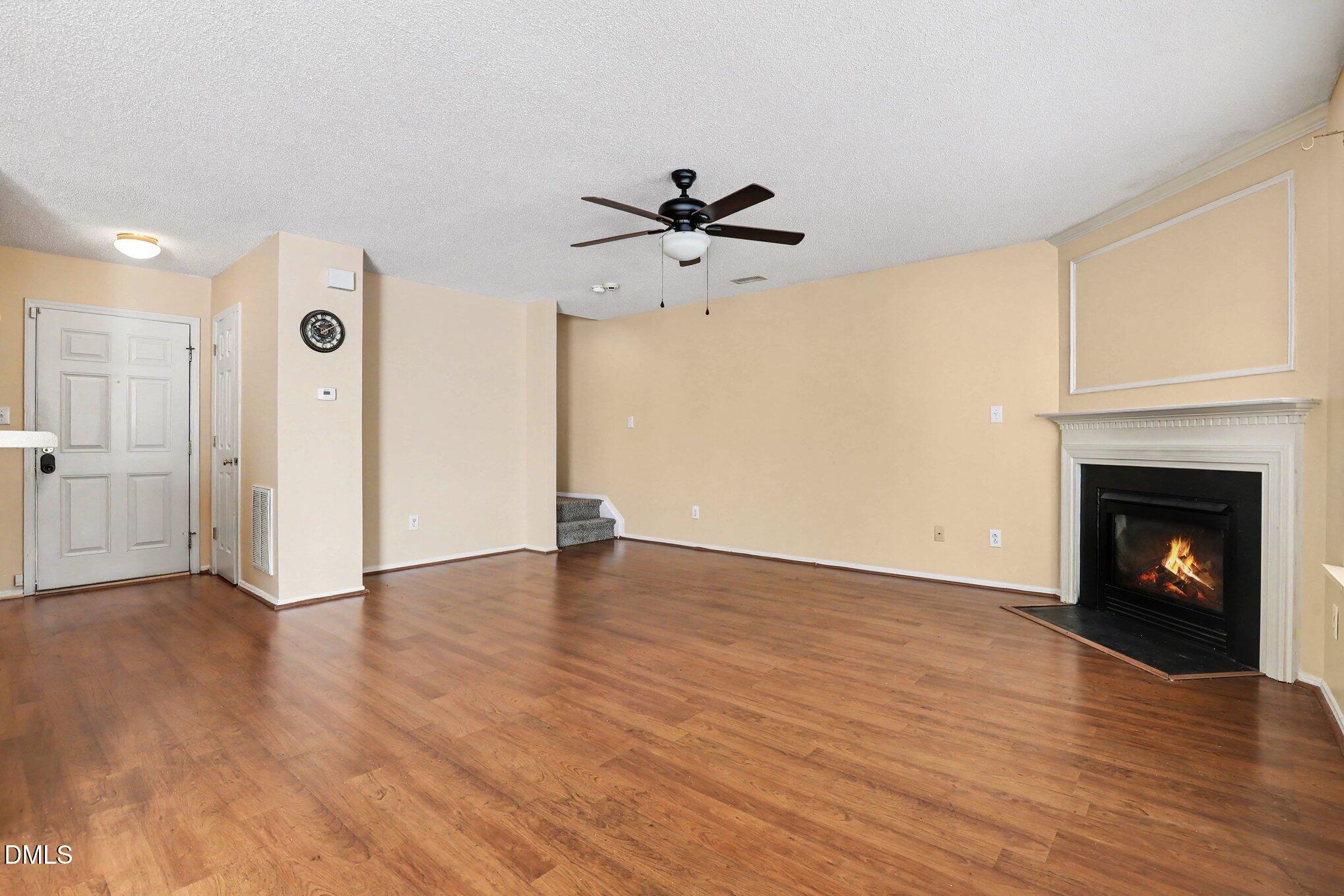 4501 Bekonscot Avenue Property Photo 3