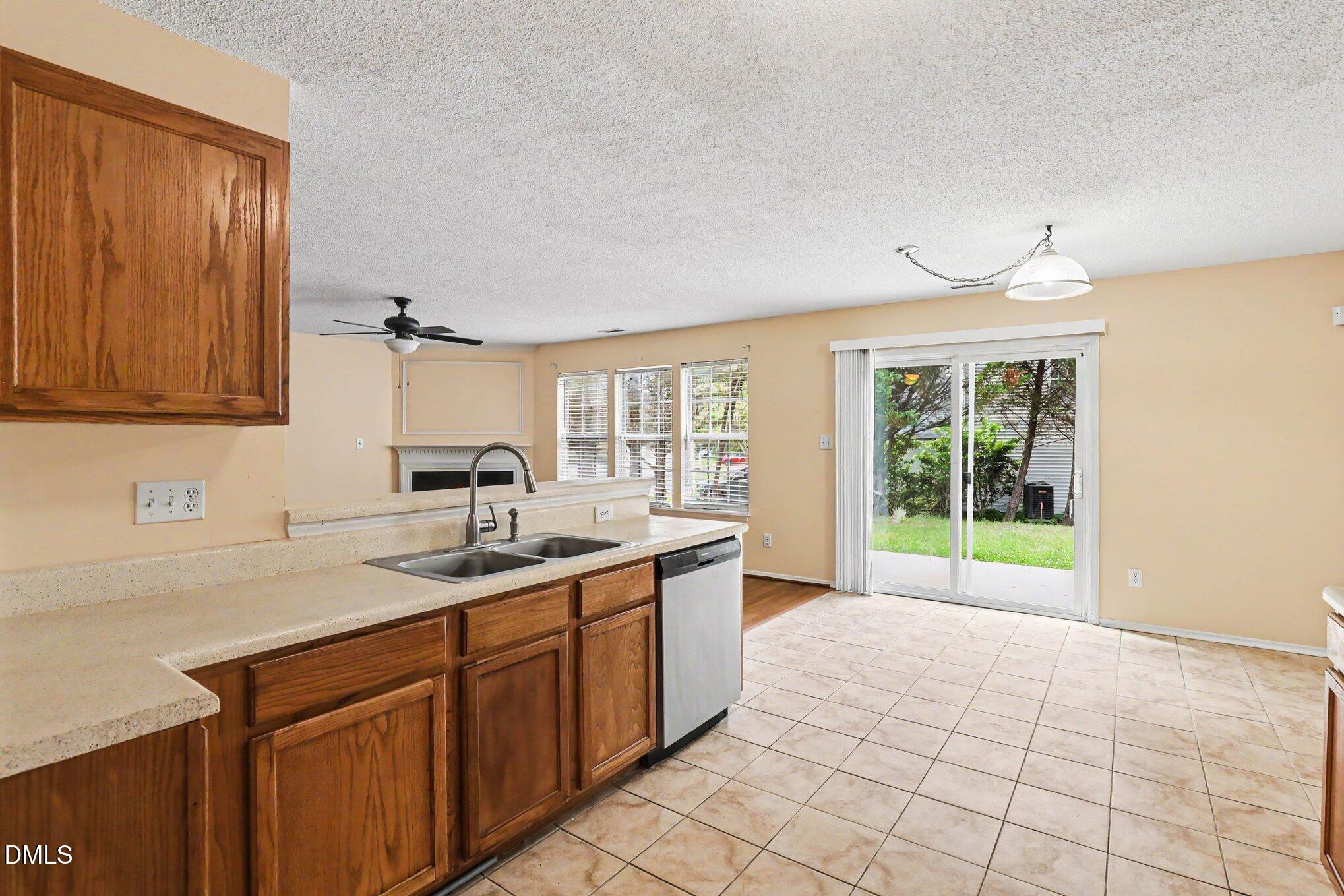 4501 Bekonscot Avenue Property Photo 8