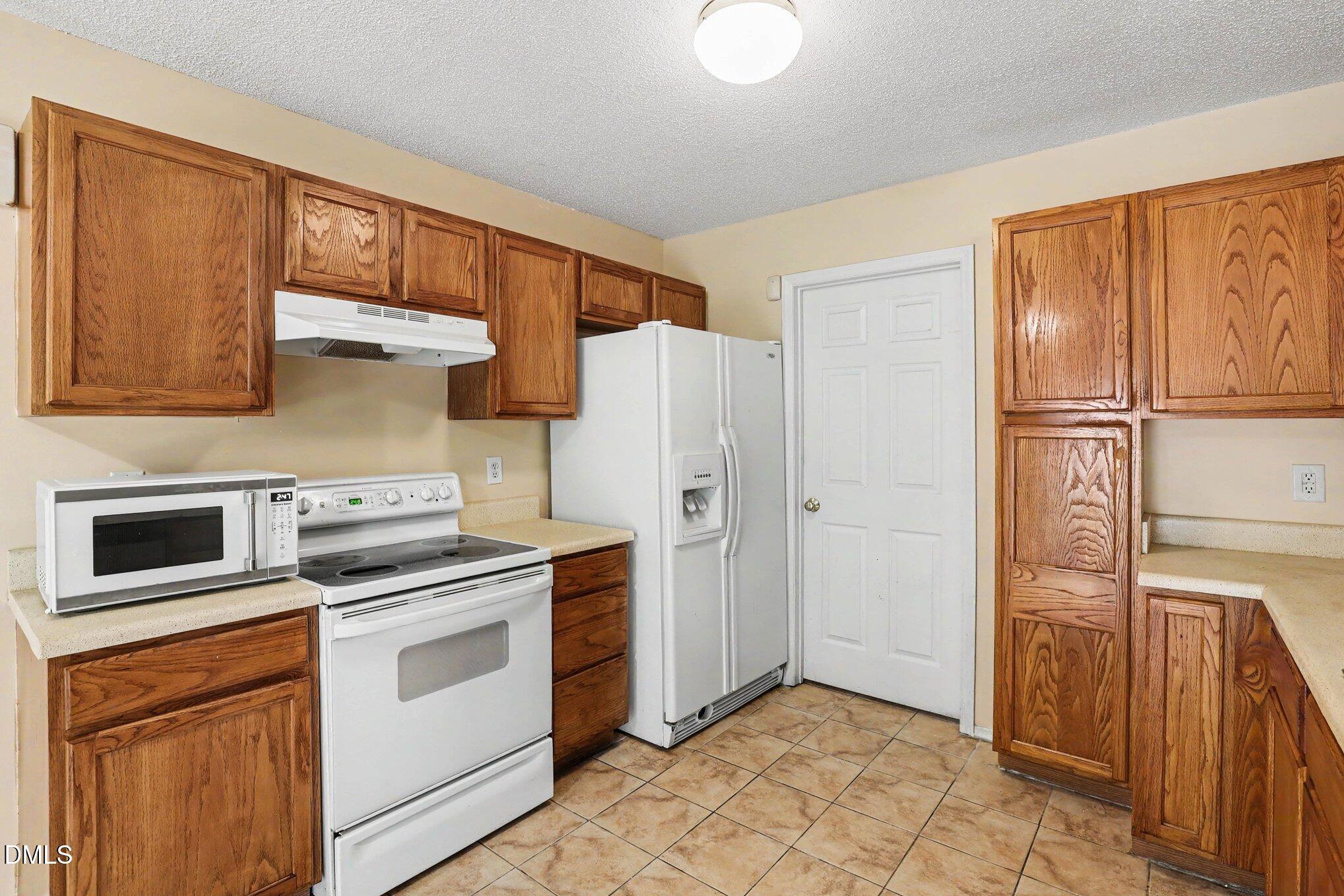 4501 Bekonscot Avenue Property Photo 9