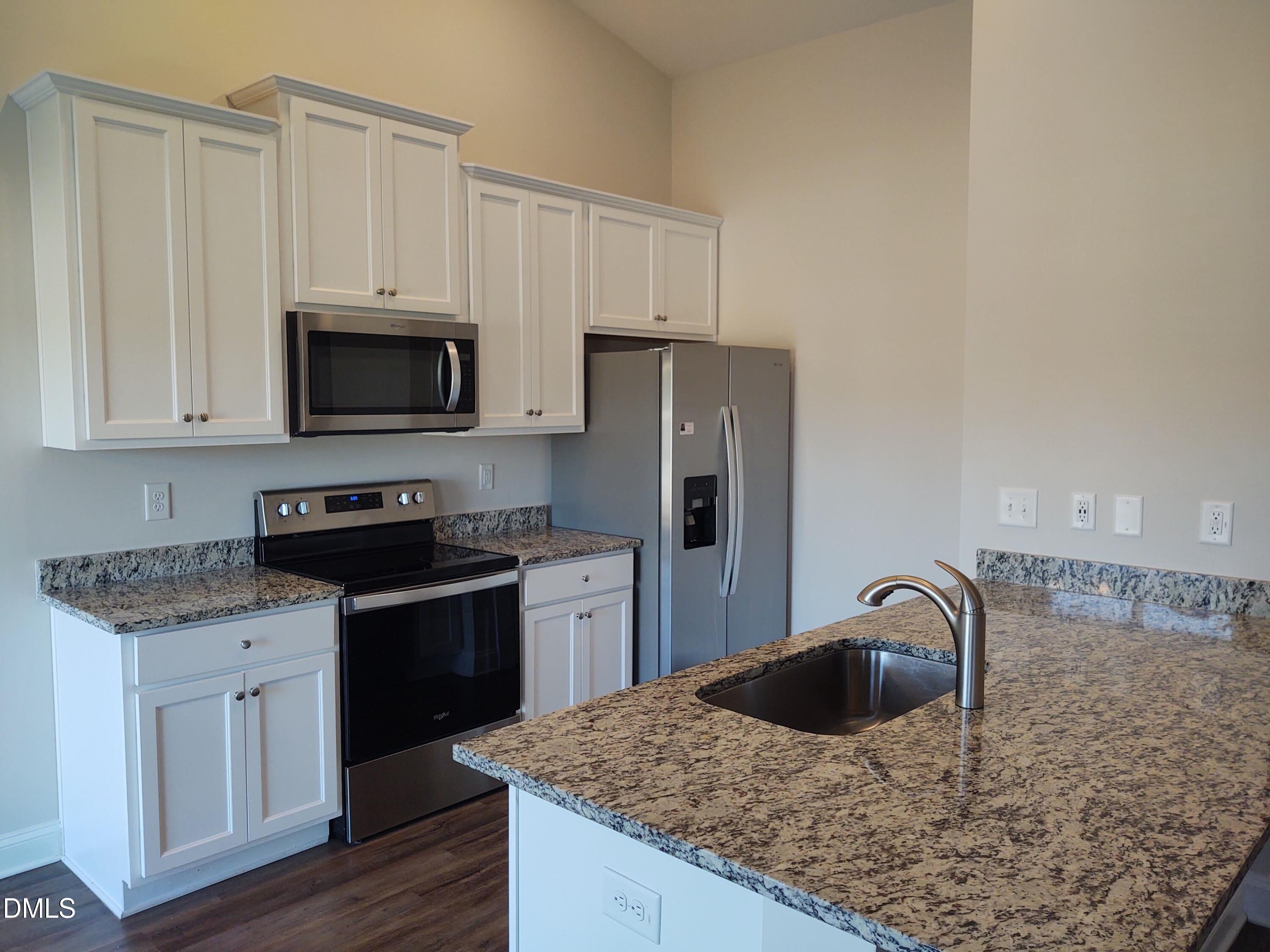 90 Level Drive Property Photo 3