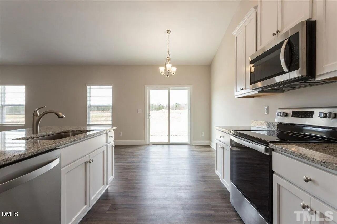 90 Level Drive Property Photo 4
