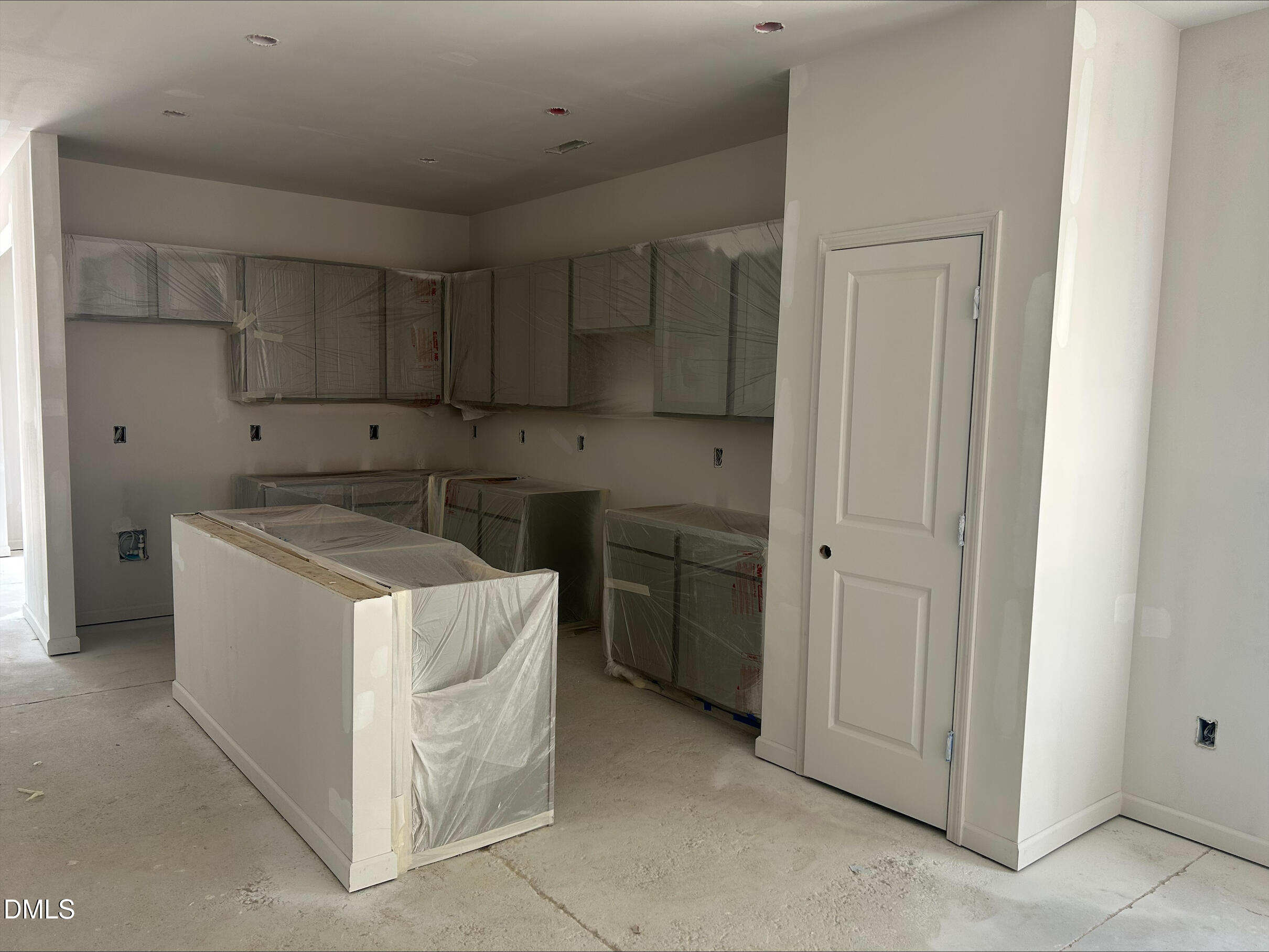 127 White Azalea Way Property Photo 9