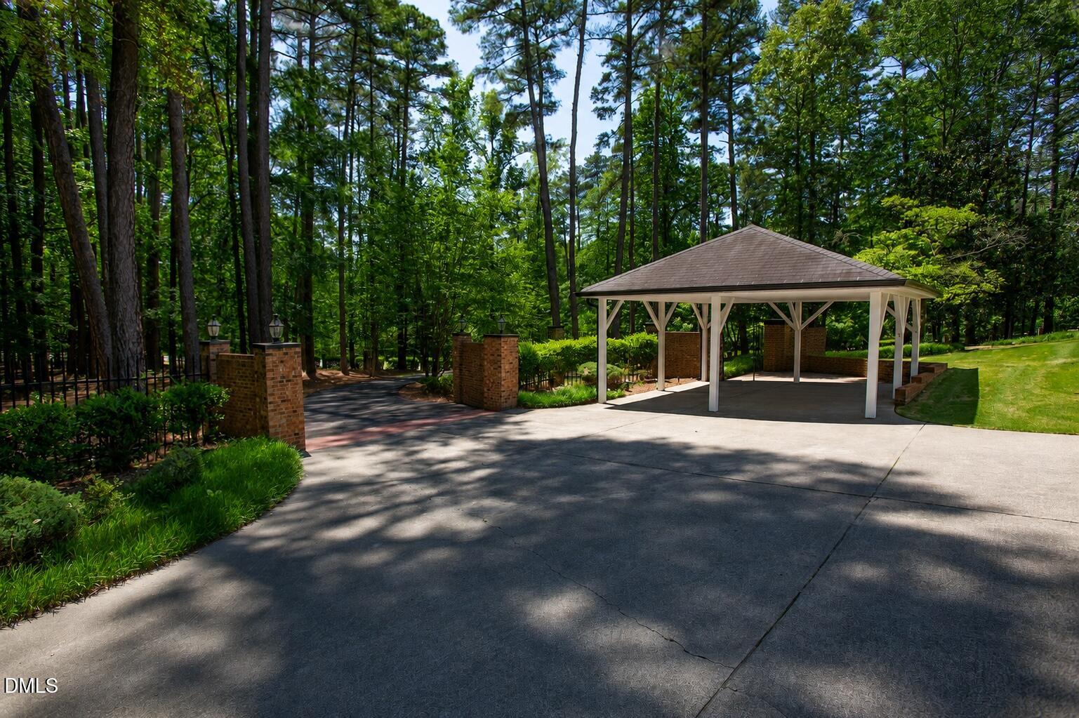 3005 Horse Shoe Farm Road Property Photo 11