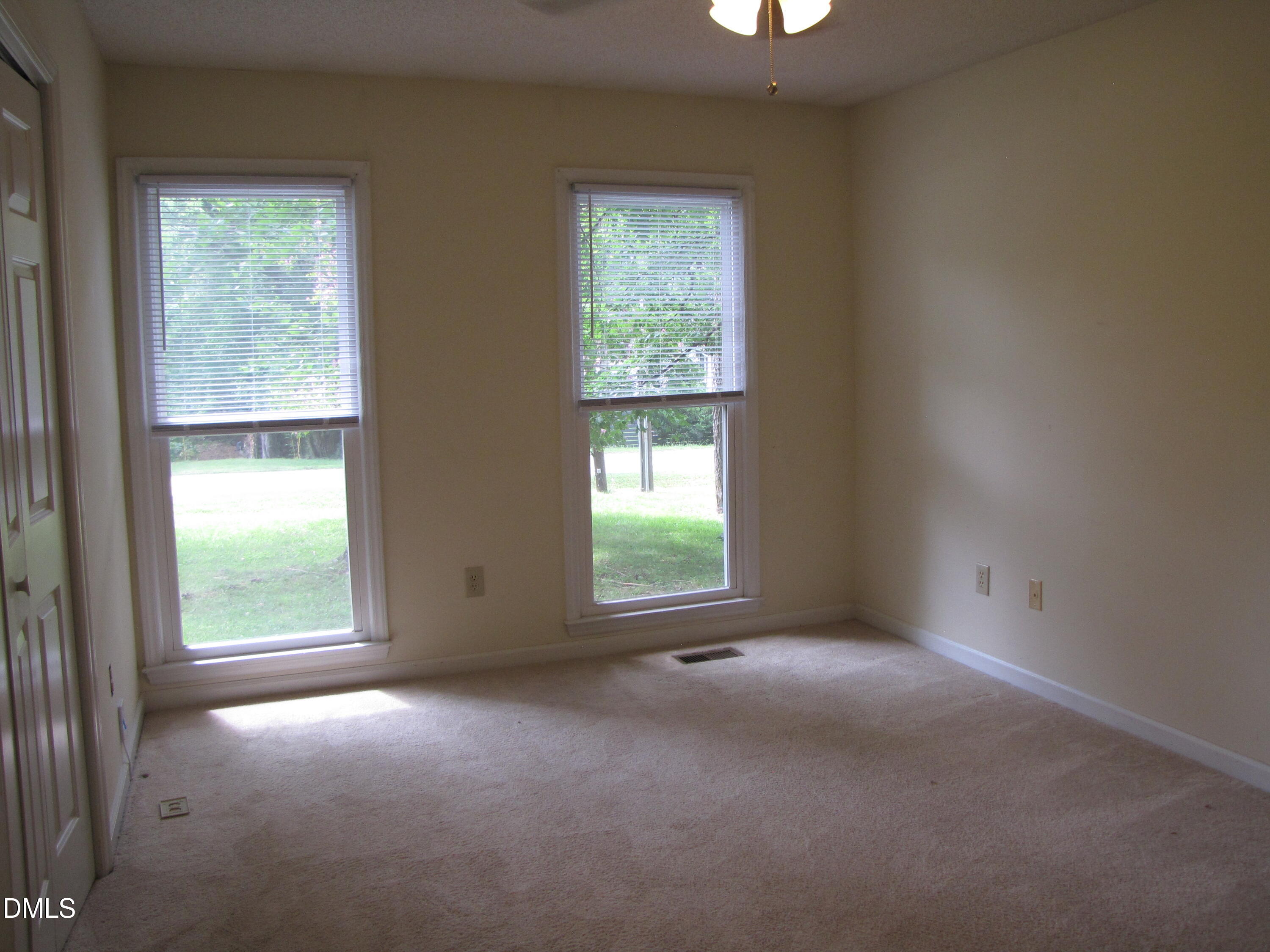 603 E Hammond Street Property Photo 9