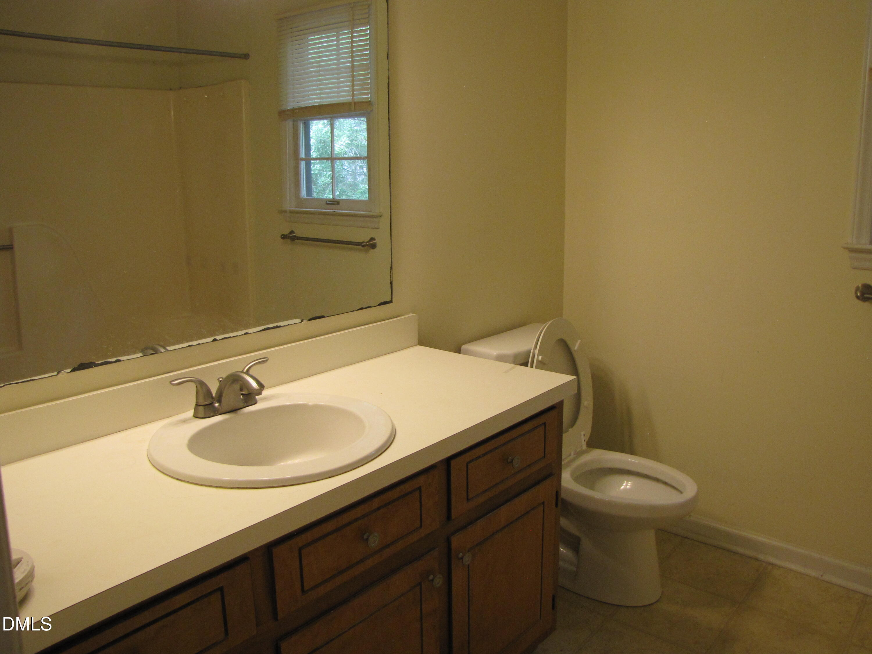 603 E Hammond Street Property Photo 16