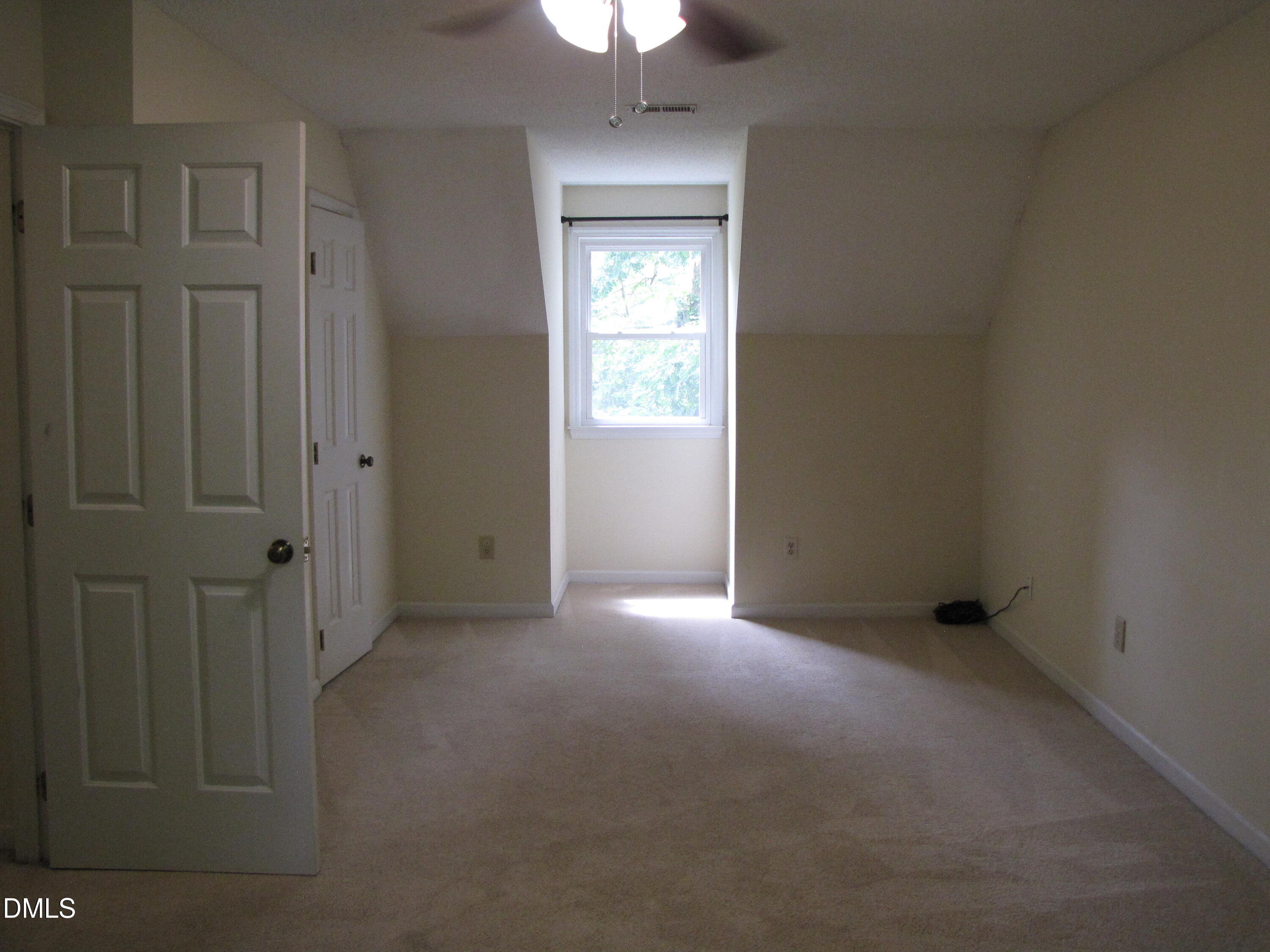 603 E Hammond Street Property Photo 17