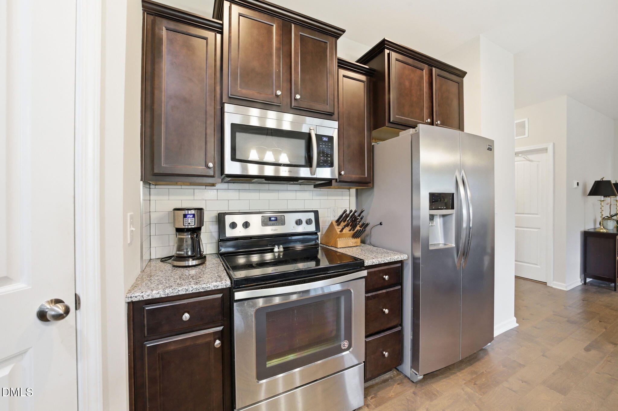 39 Fairview Street Property Photo 5