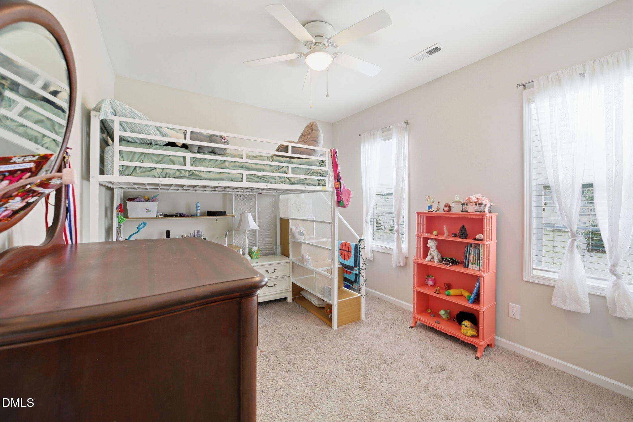 39 Fairview Street Property Photo 23