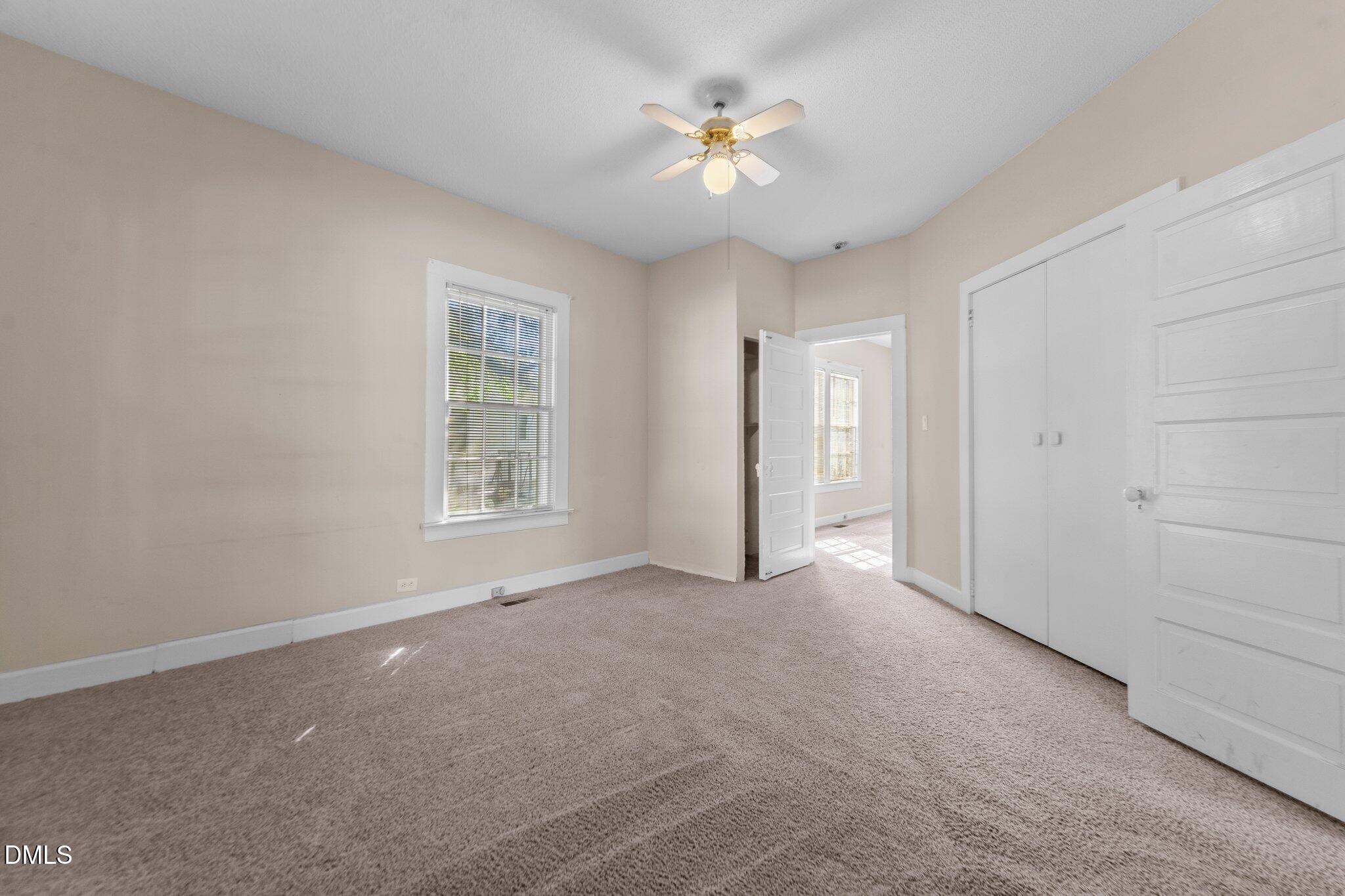 307 E F Street Property Photo 4
