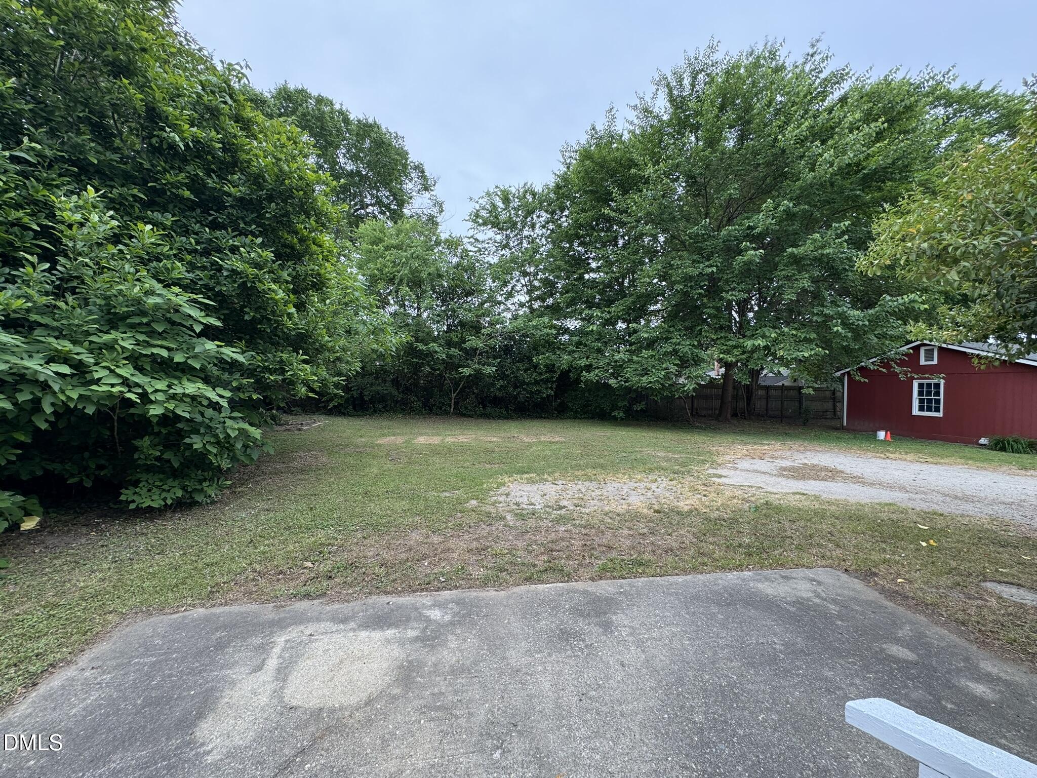 307 E F Street Property Photo 18