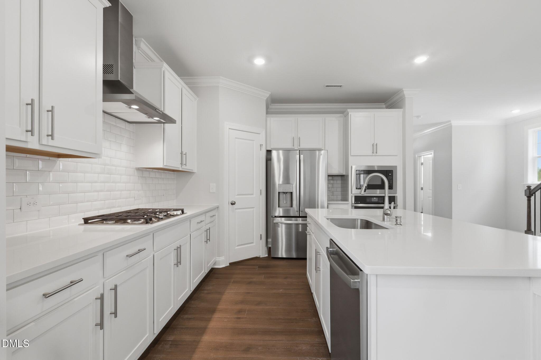 1733 Uplift Avenue Property Photo 7