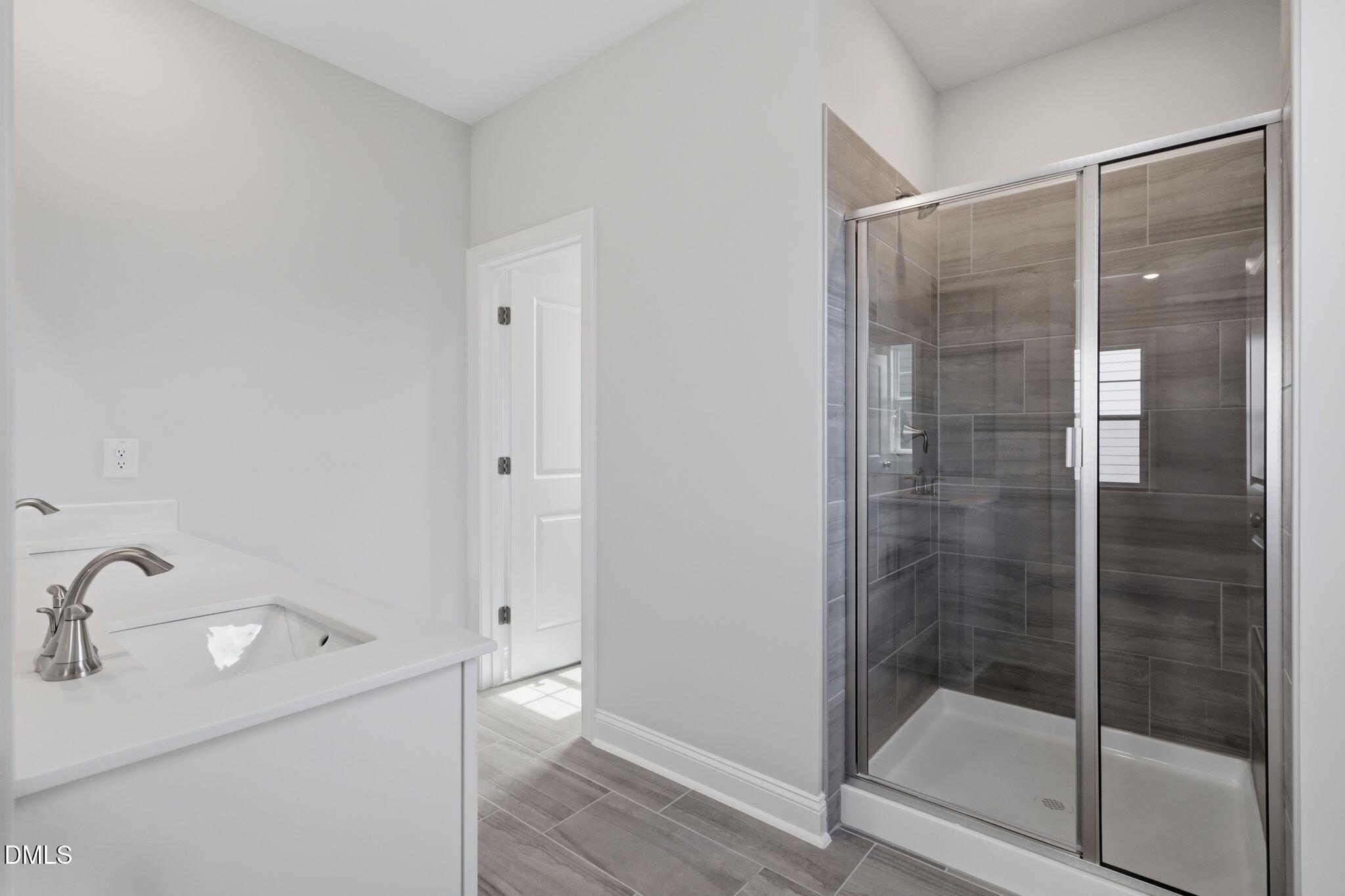 1733 Uplift Avenue Property Photo 18