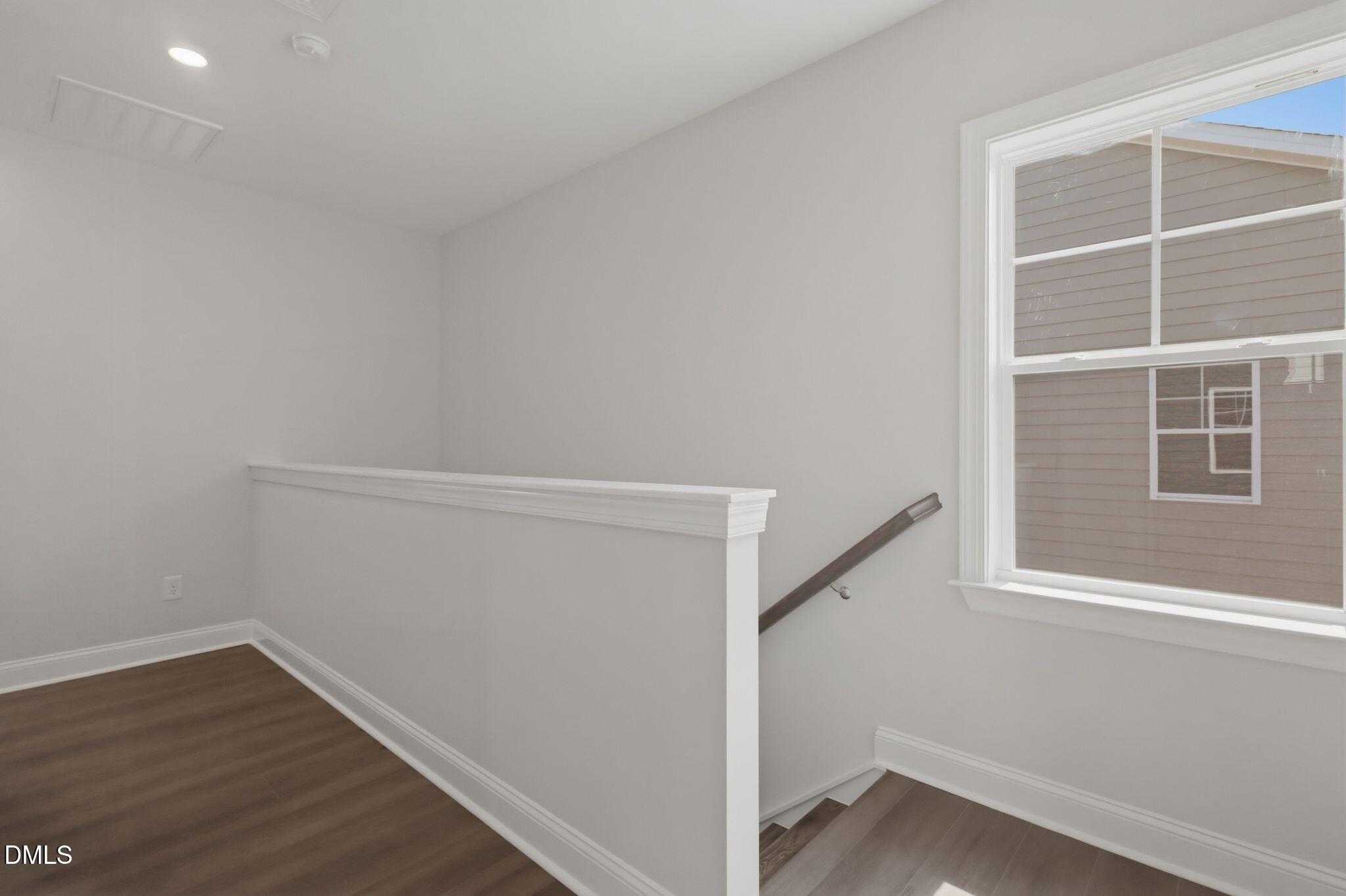 1733 Uplift Avenue Property Photo 19