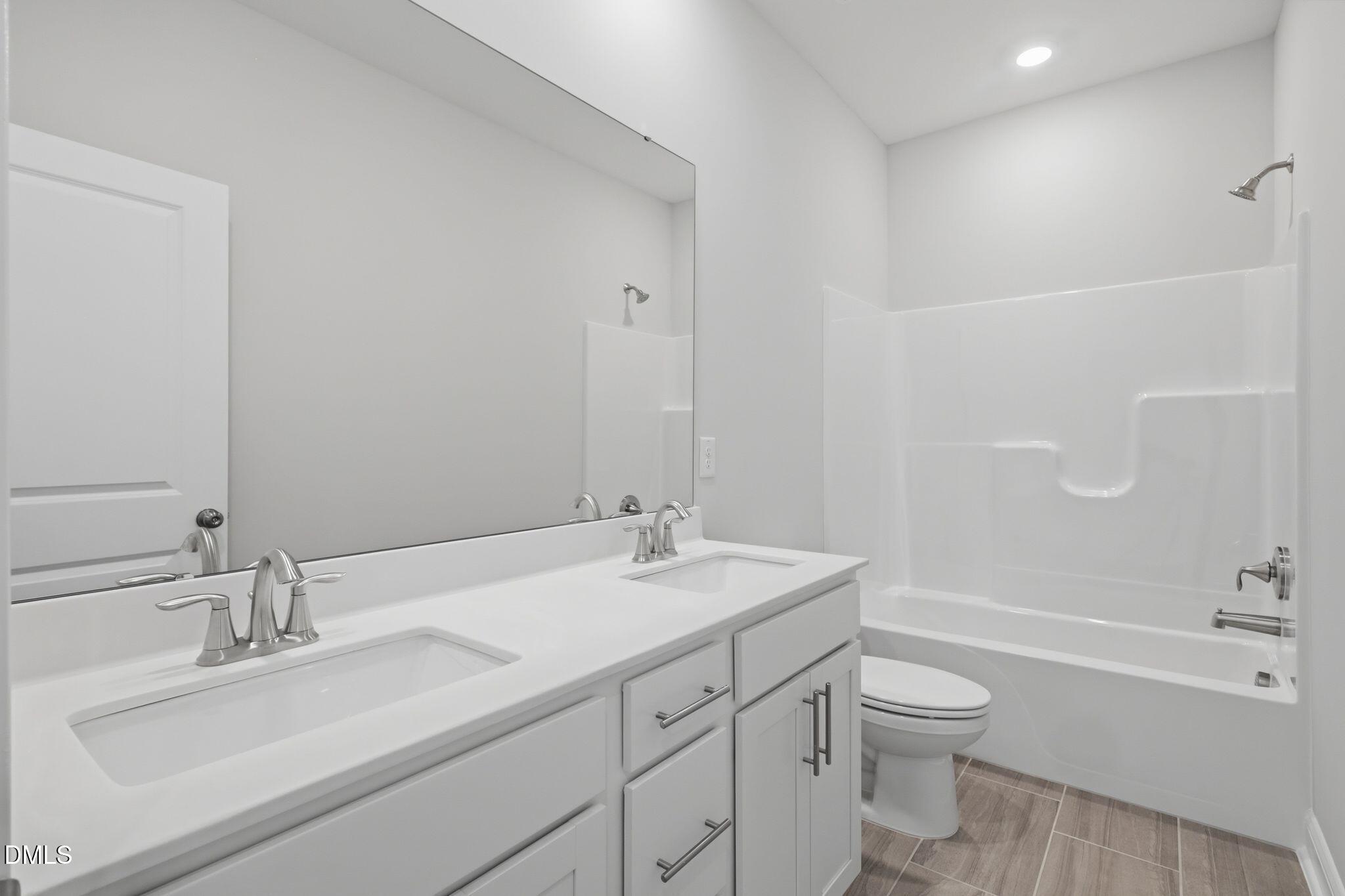 1733 Uplift Avenue Property Photo 21