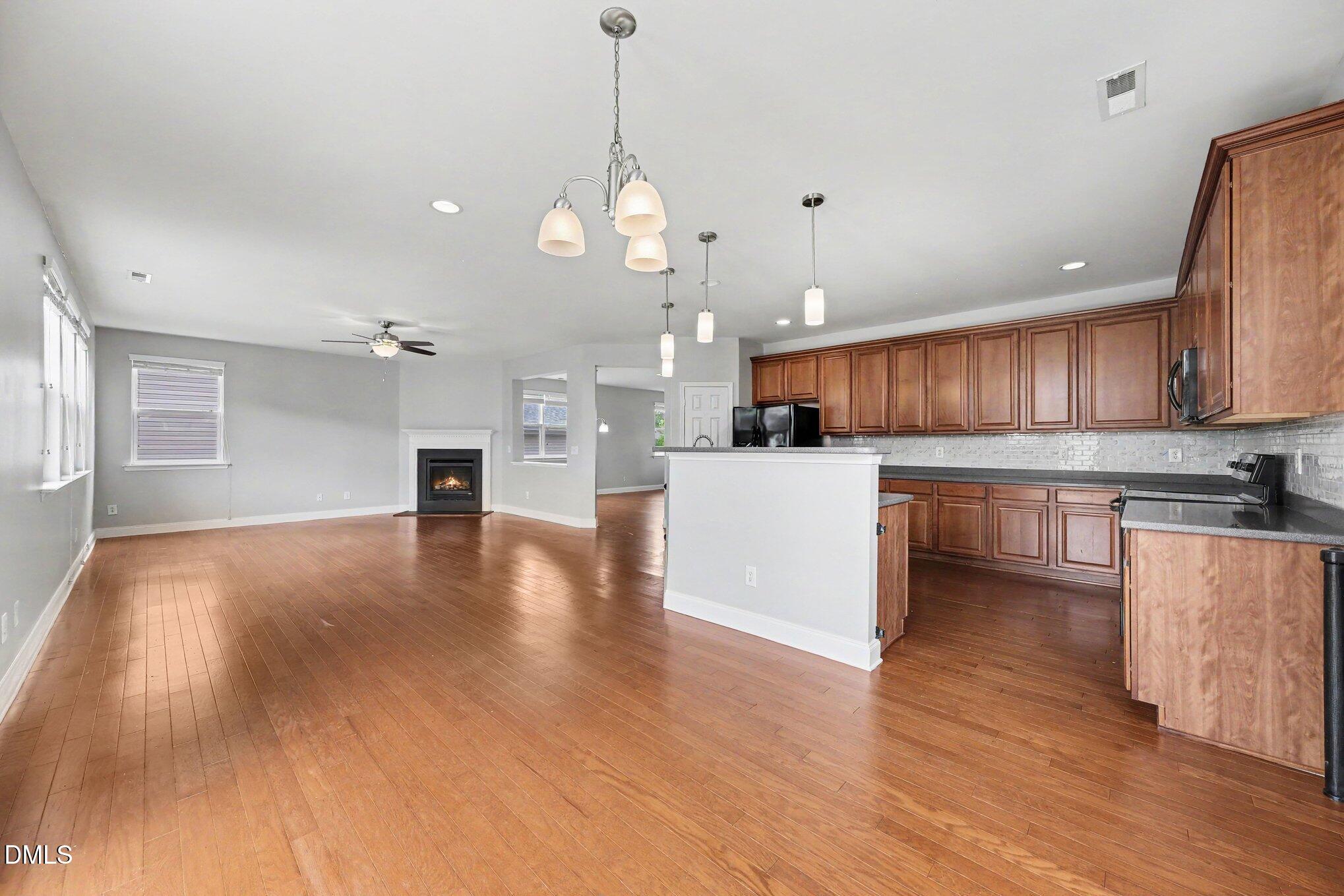 203 Rondelay Drive Property Photo 11