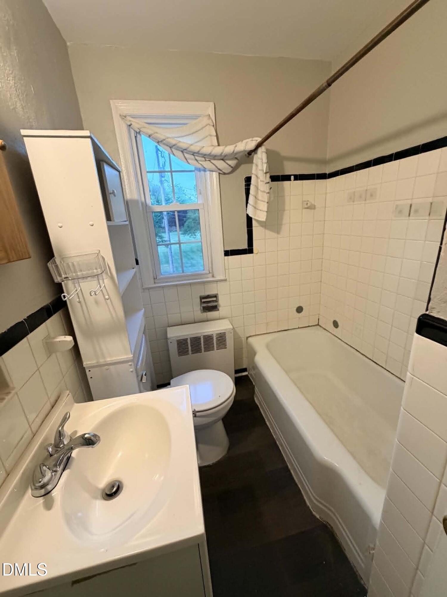 1400 Roslyn Drive Unit 11d Property Photo 8