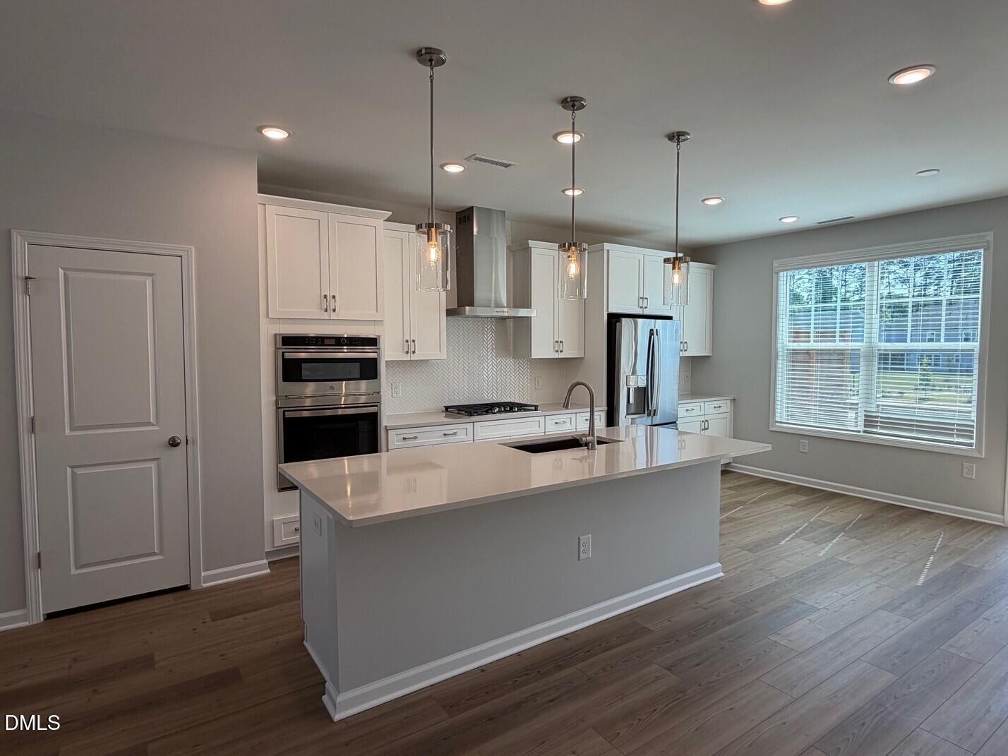 10027 Secluded Garden Drive Property Photo 2