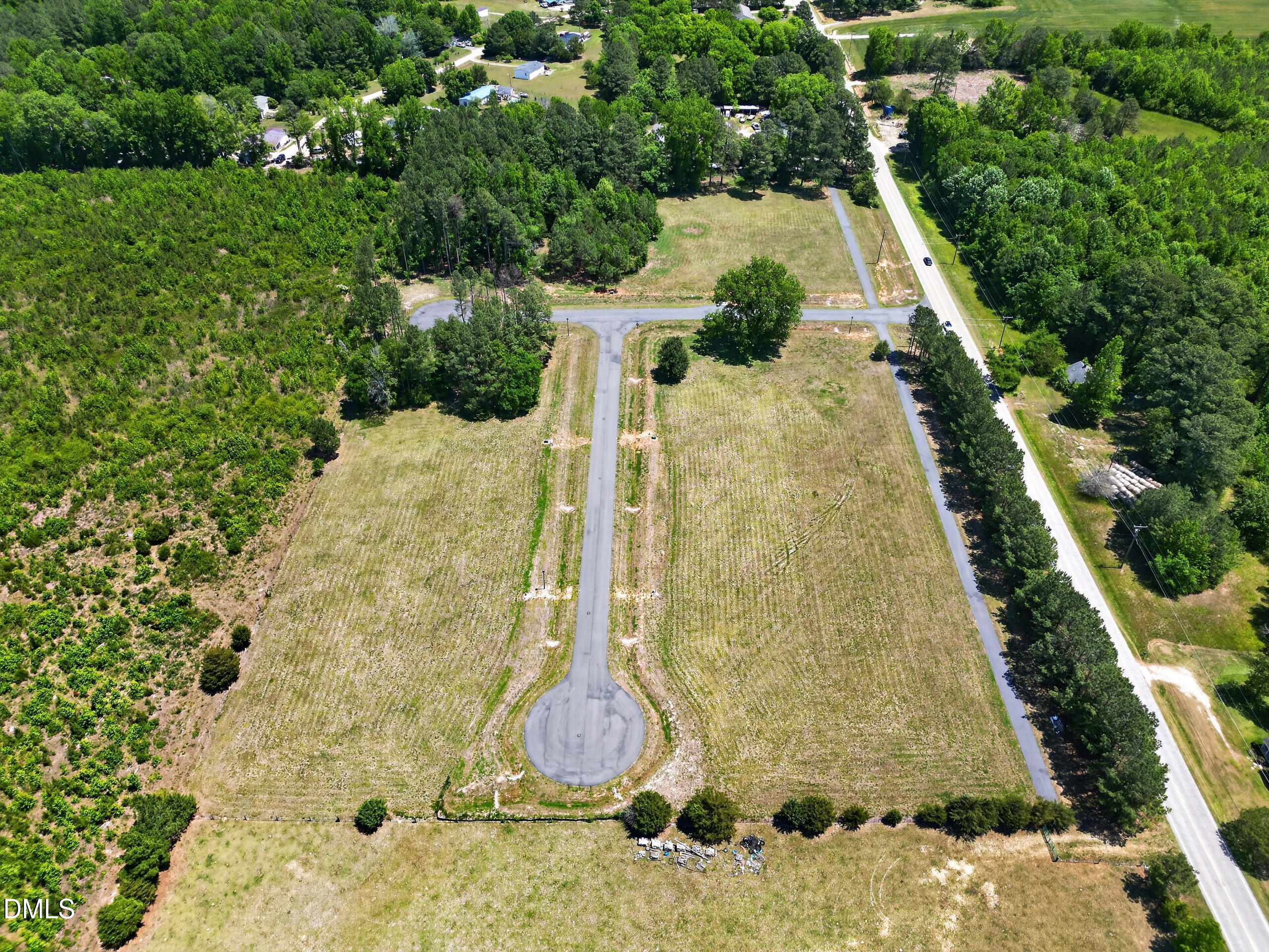 10 Skyline Drive Property Photo 8
