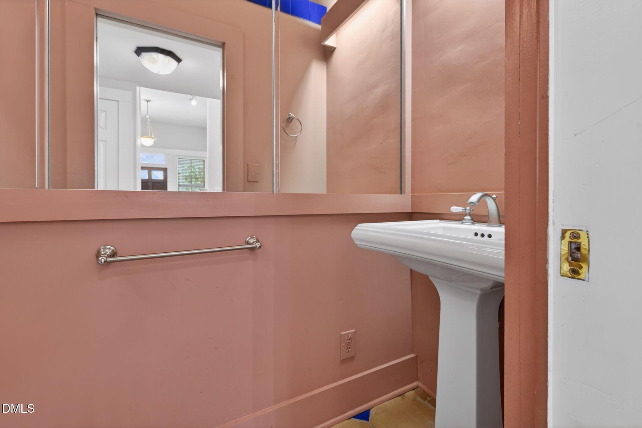 502 Devereux Street Property Photo 37